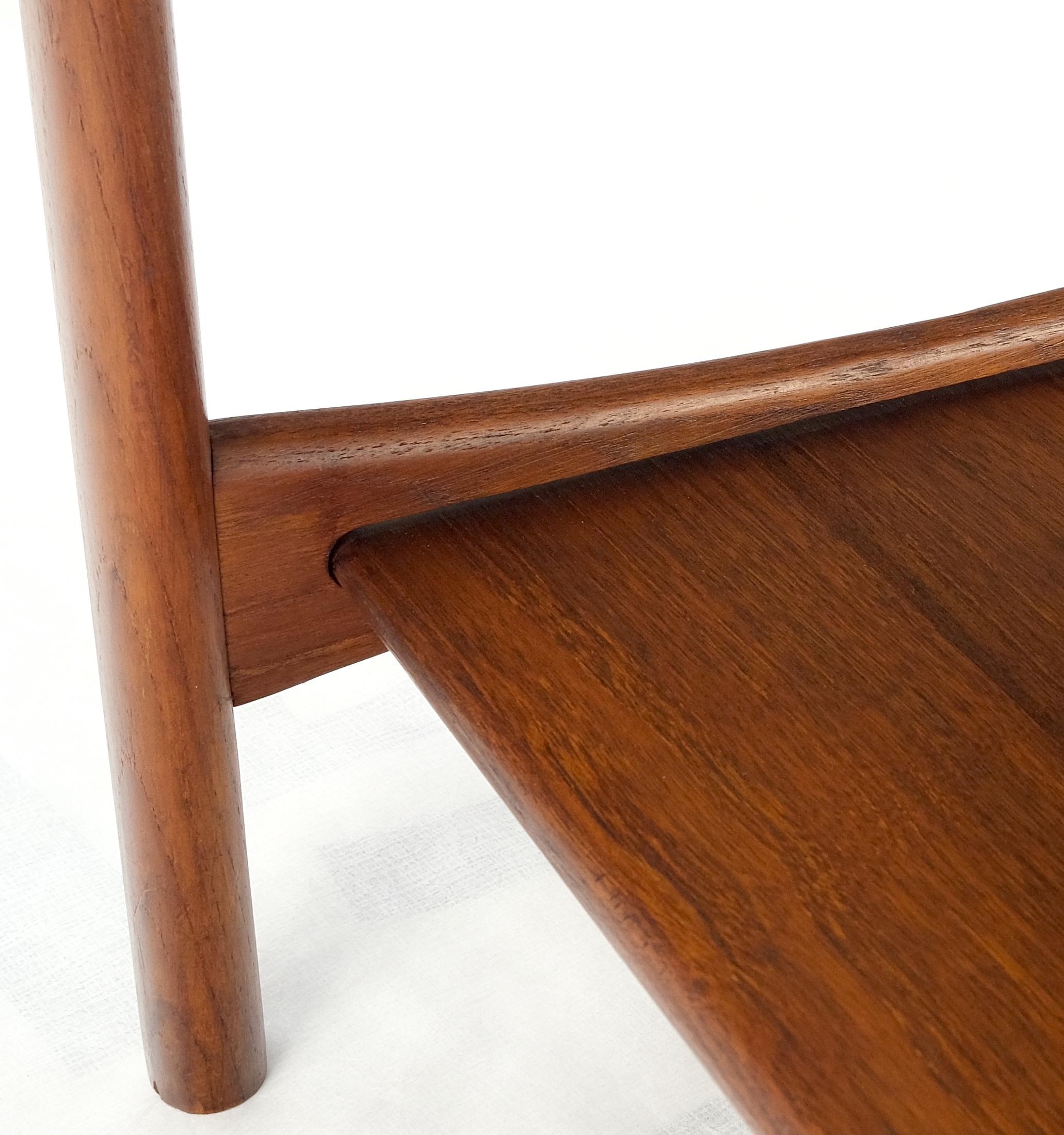 Solid Teak Danish Mid Century Modern Side End Table by John Stuart MINT Stunning For Sale 4