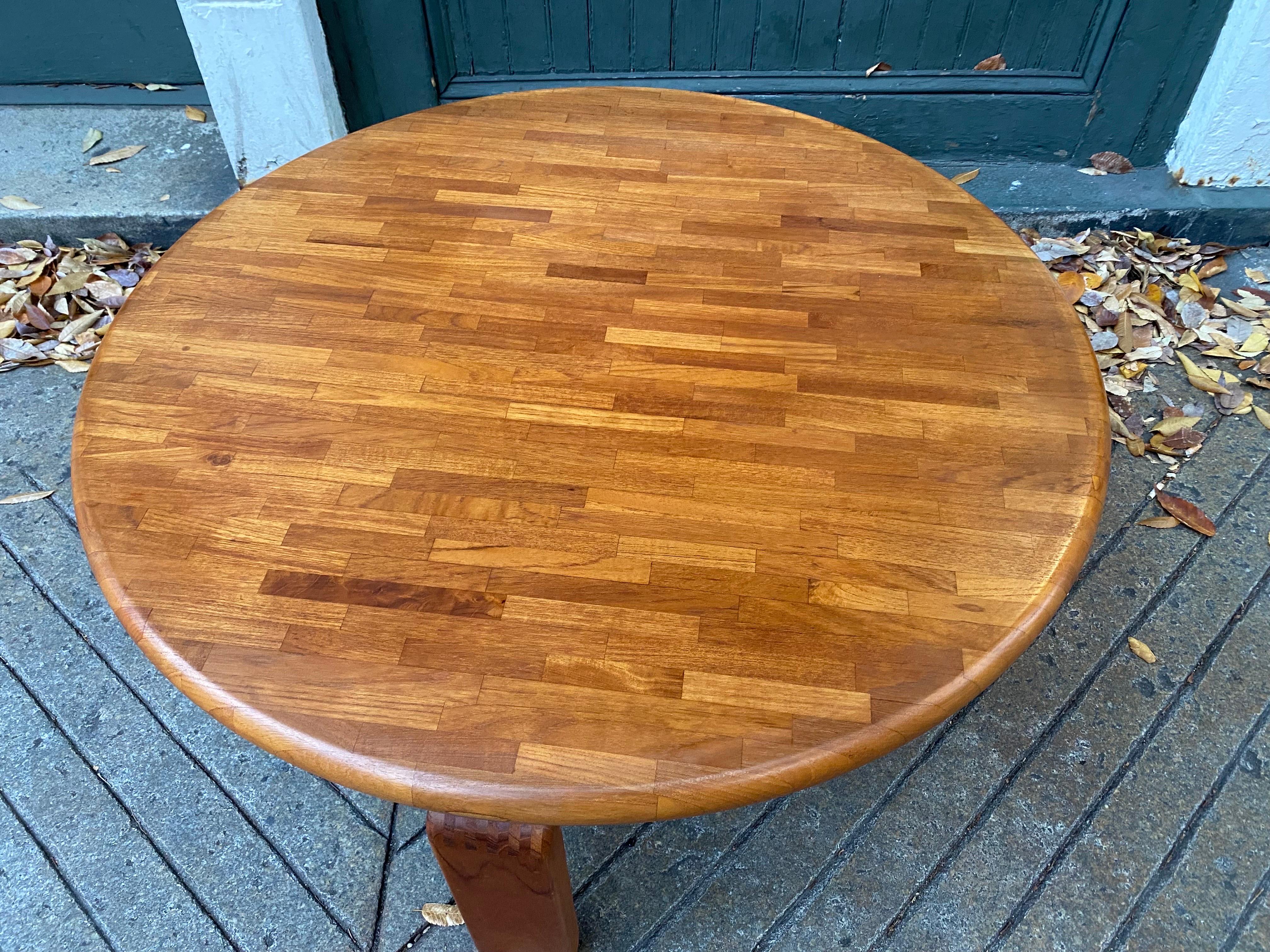 Solid Teak Danish Round Coffee Table In Good Condition In Philadelphia, PA