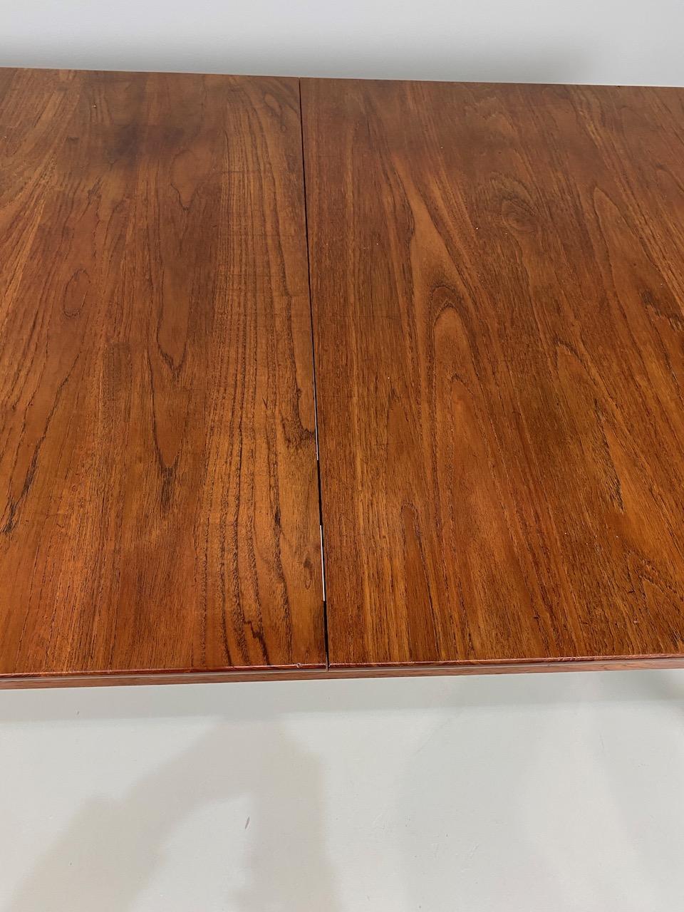 Solid Teak Extension Table by Finn Juhl for France & Son For Sale 8