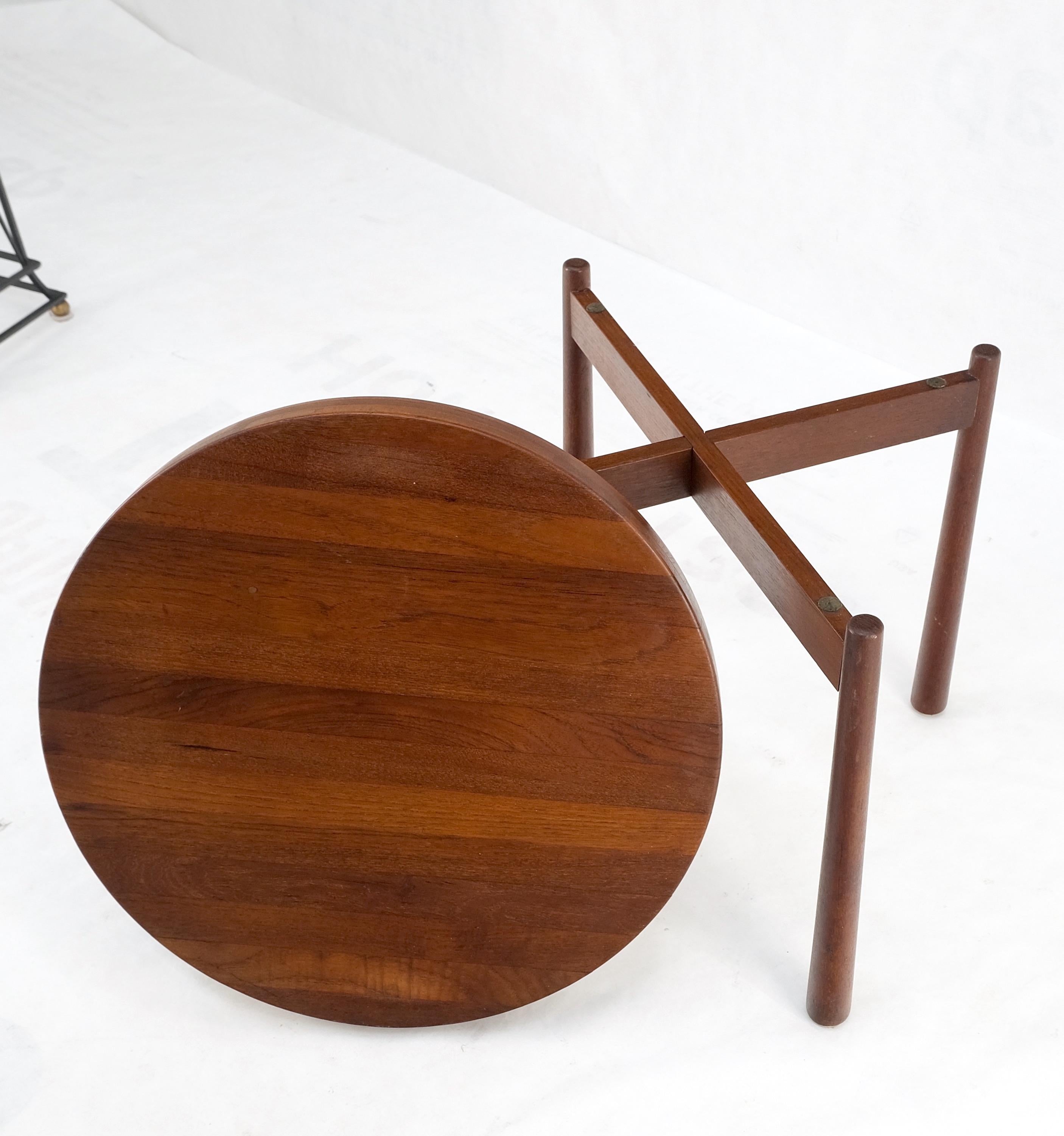 Solid Teak Flip Top Tapered Legs Base Danish Mid-Century Modern Side End Table 9