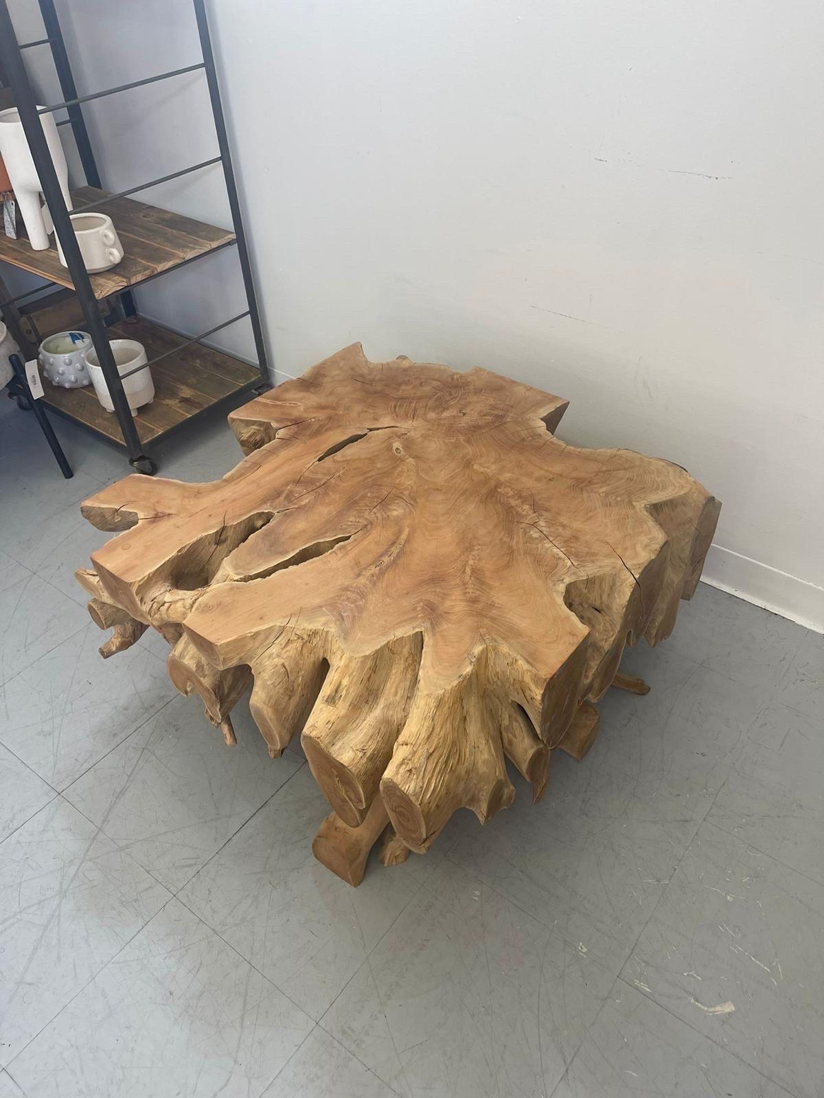 Live Edge Coffee or Accent Table with Natural Wood Grain Highlighted Throughout. Natural Markings, Like Knots,Lines,Splits,and Grain Patterns are Retained to Create an Organic one-of-a-Kind Look. 

Dimensions. 31 W ; 31 D ; 18 H
