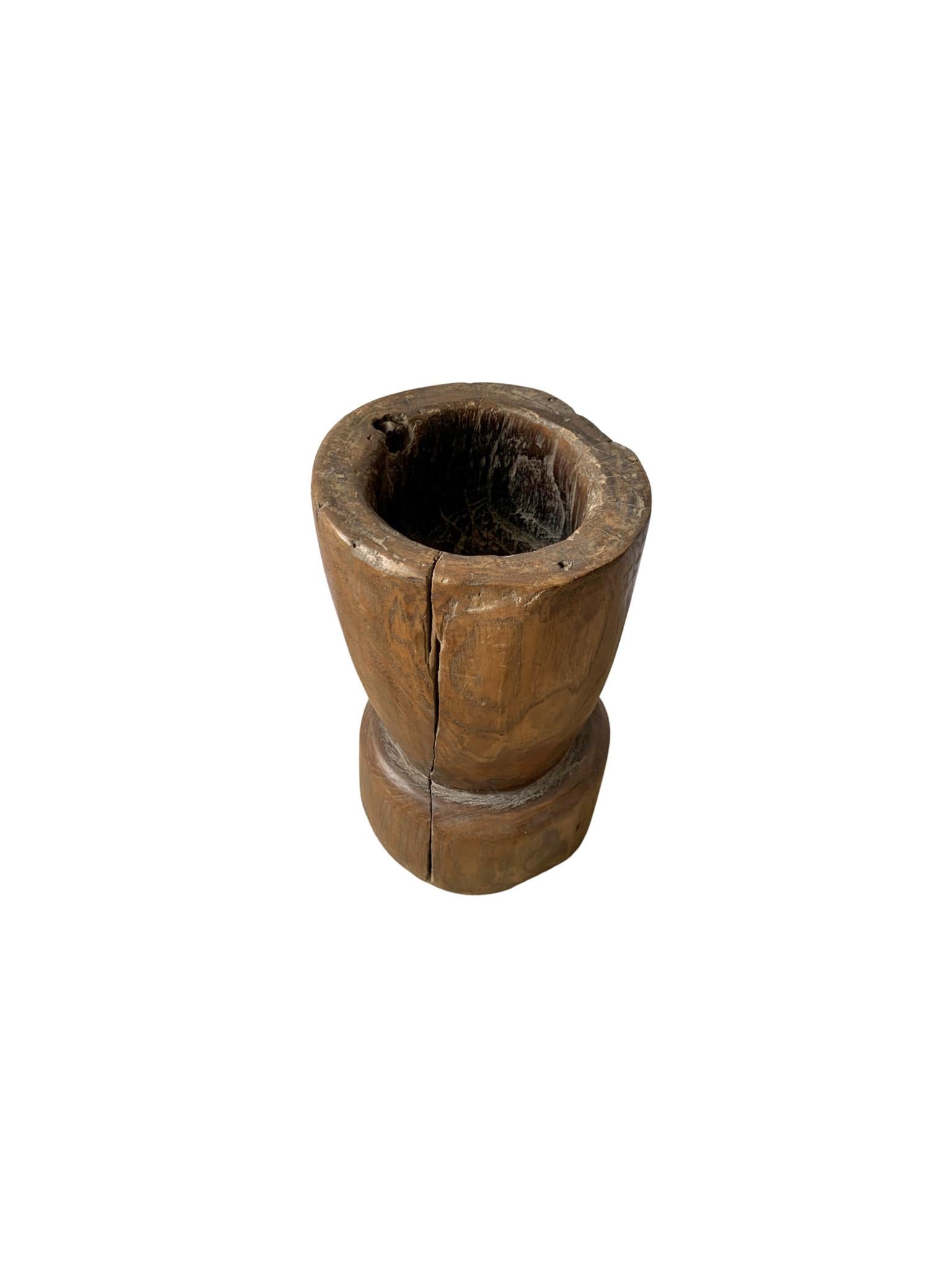 Indonésien Mortar en teck massif de Java, Indonésie, vers 1900 en vente
