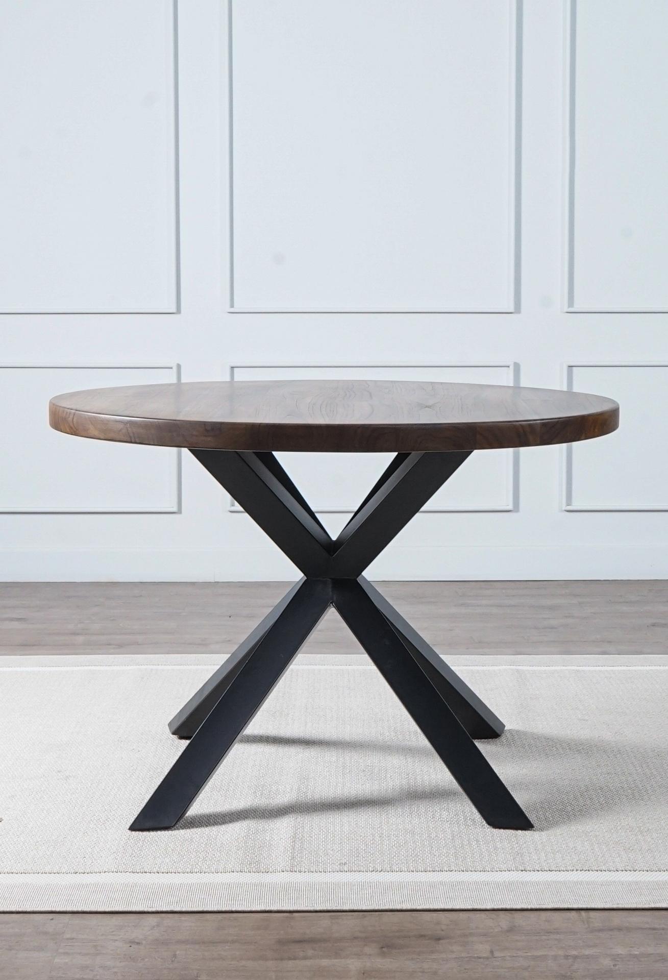 Thai Solid Teak Round Dining Table with Black Metal Spider Legs For Sale