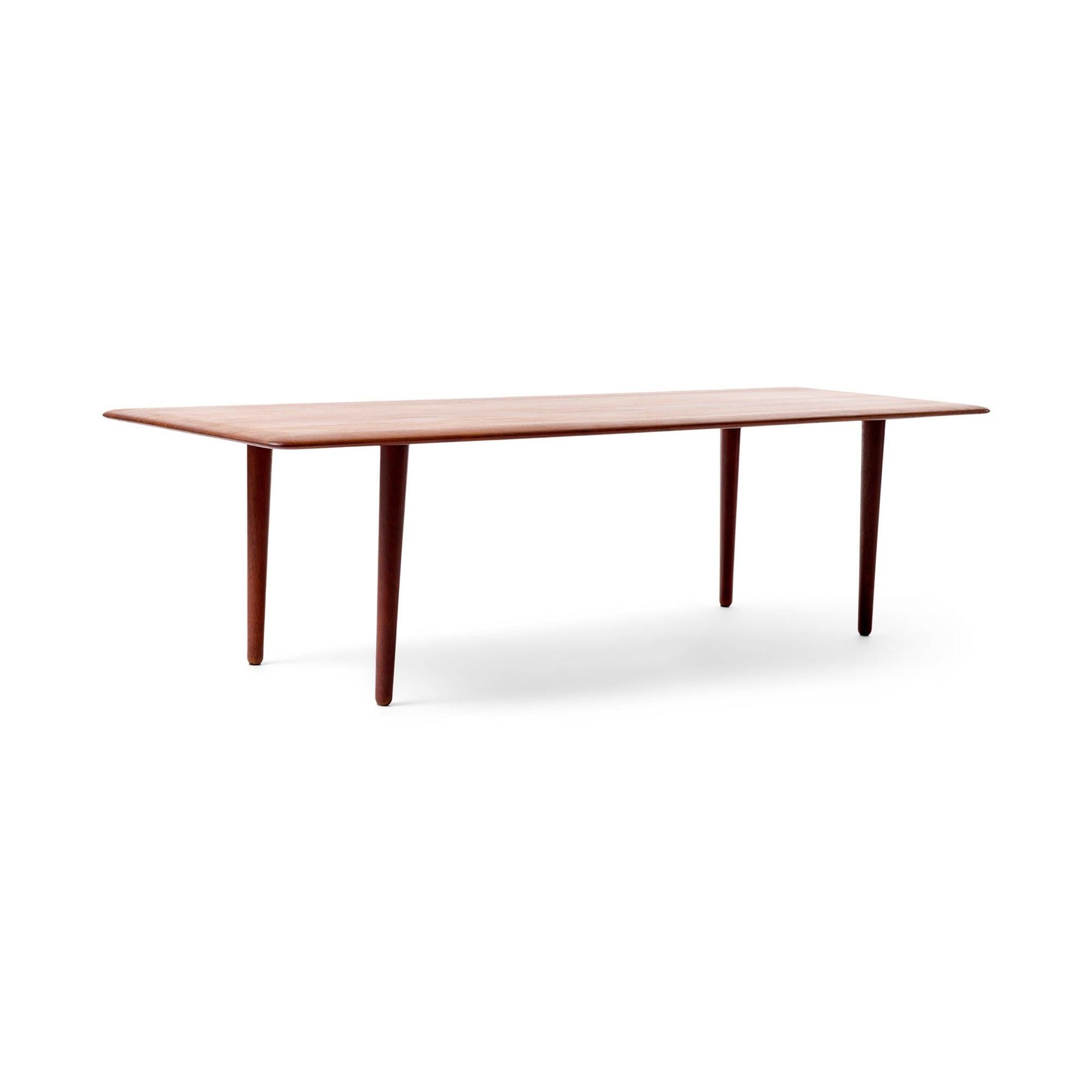 Mesa de teca maciza de Peter Hvidt y Orla Mölgaard-Nielsen para France & Son, años 50 Danés en venta