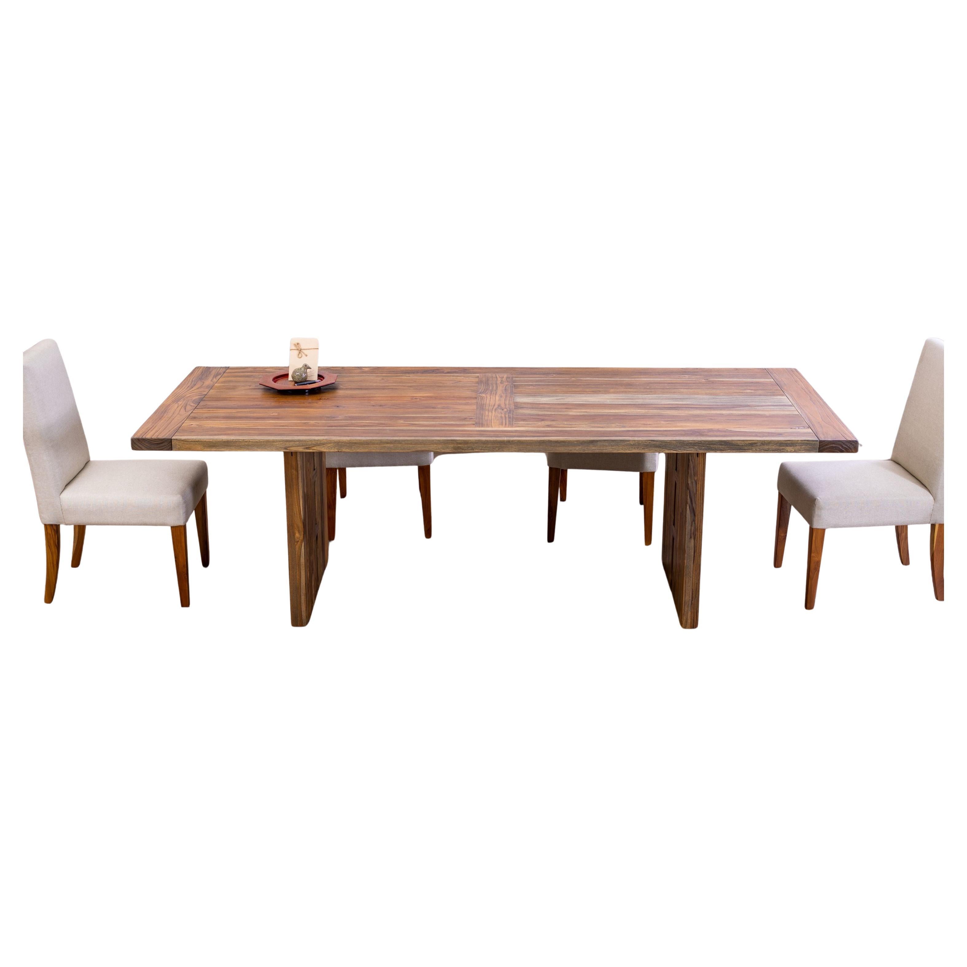 Mesa de teca maciza en otoño con patas de madera de doble tablón en venta