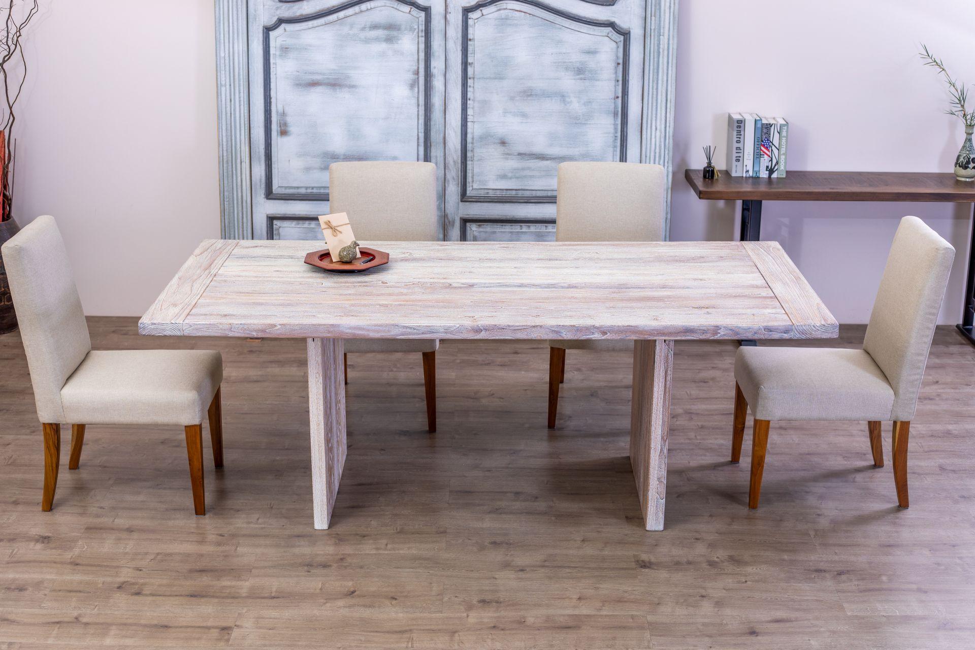 Fait main Table en teck massif blanchi au soleil avec des pieds en bois de type Plank en vente