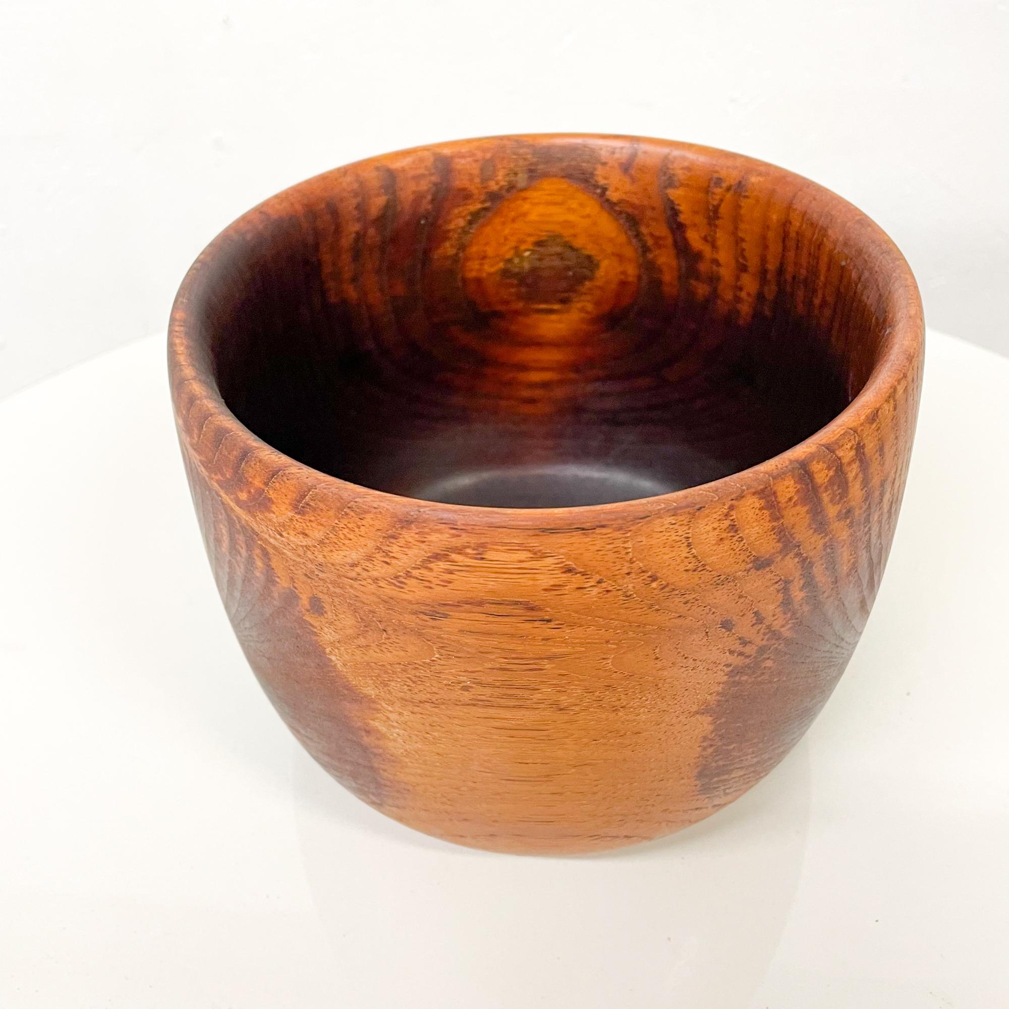 Solid Teak Wood Bowl Made in Sweden Sculptural Danish Scandinavian Modern In Fair Condition In Chula Vista, CA