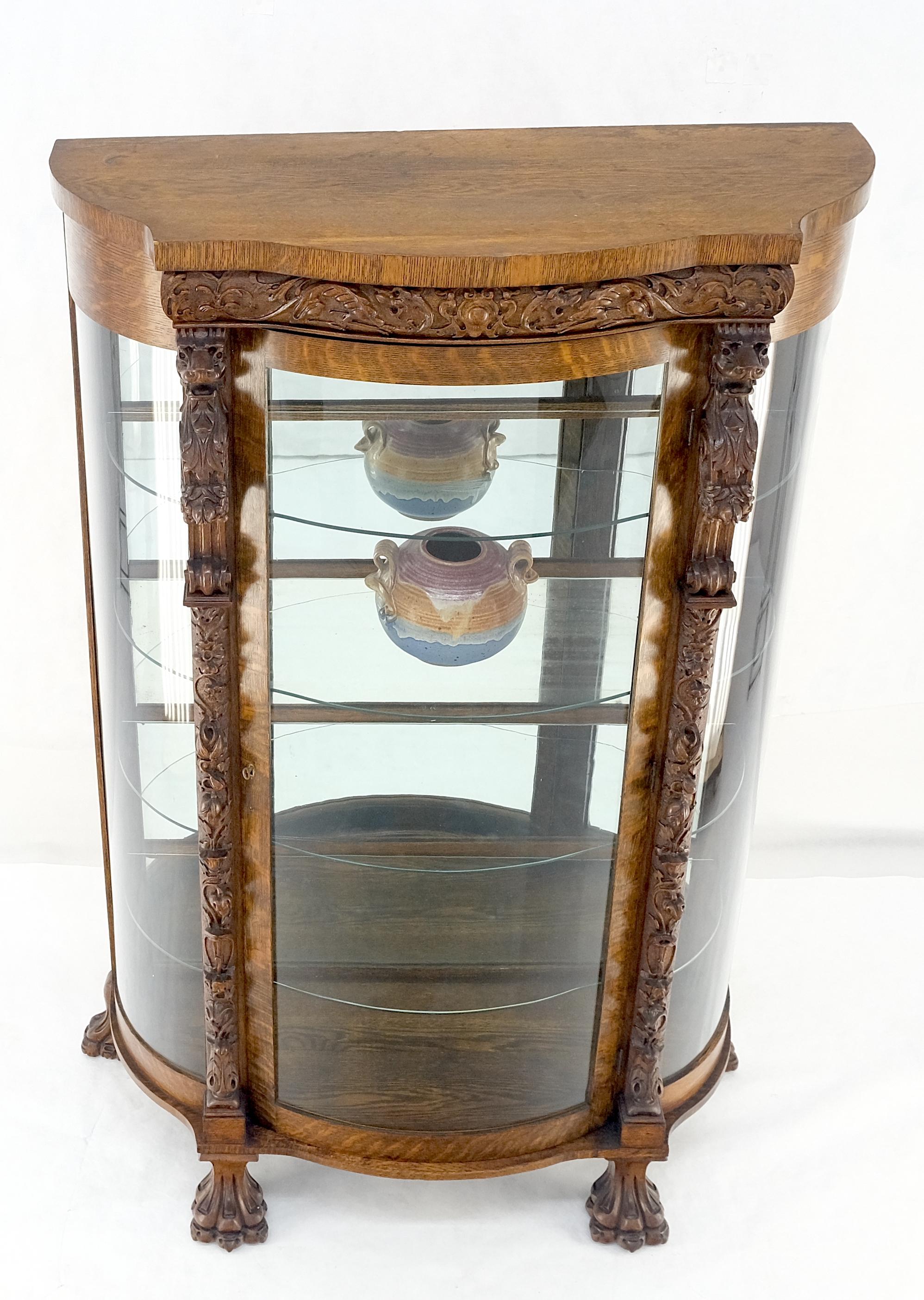 Solid Tiger Oak Curved Glass China Cabinet Carved Claw Feet Lion Heads MINT! en vente 6