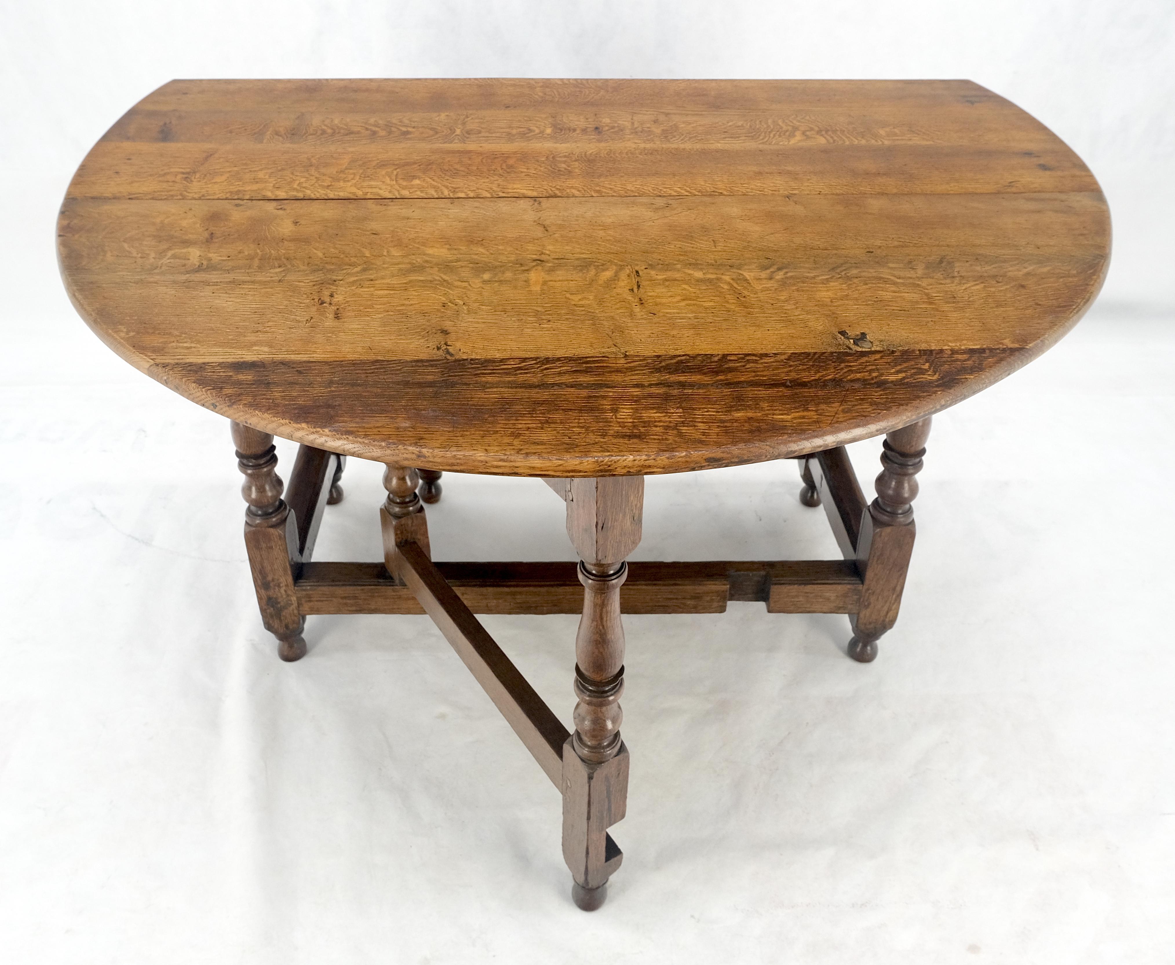 Mesa de Comedor con Pata de Portón de Hoja Abatible Ovalada de Roble Tigre Macizo ¡Limpia! en venta 10