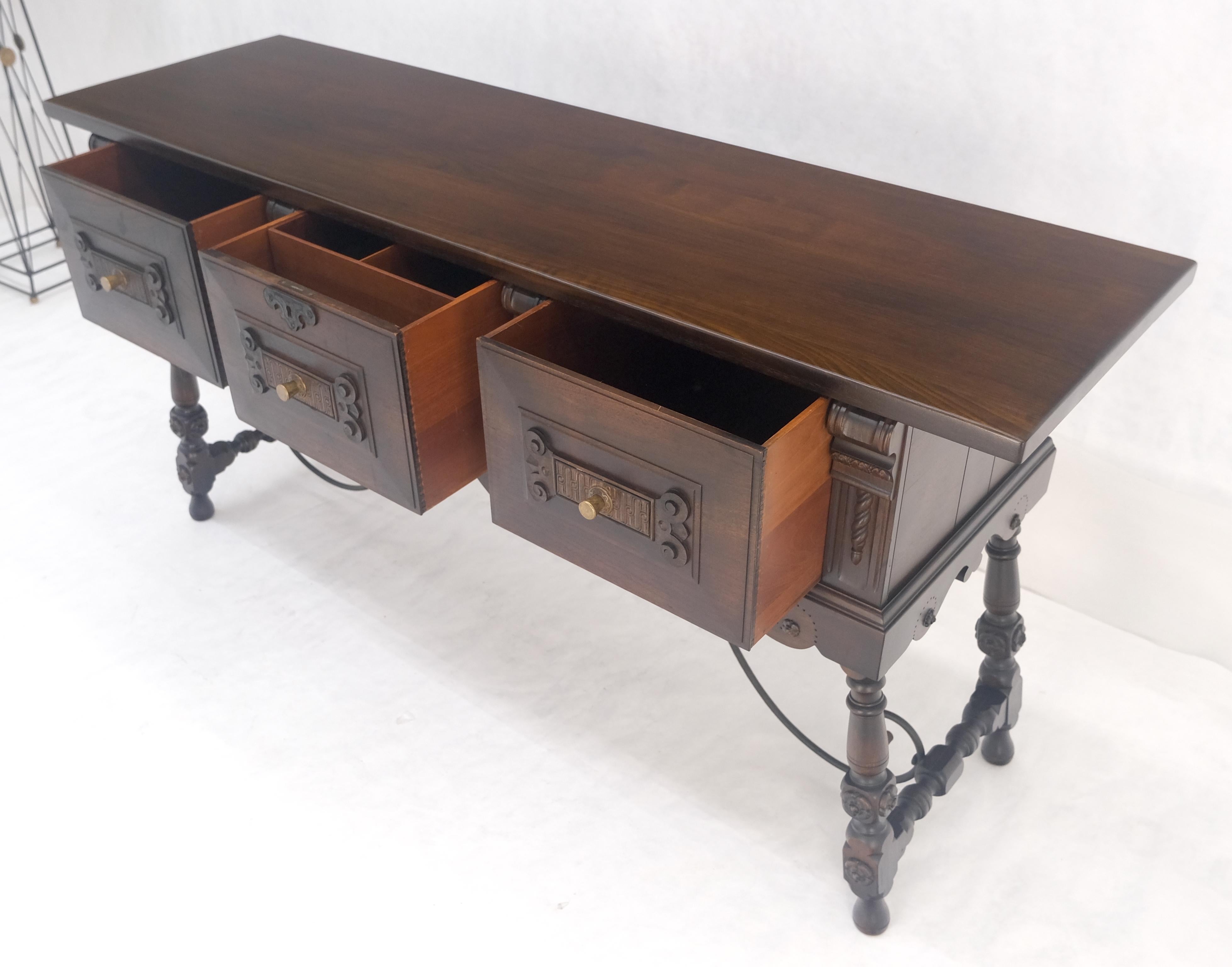 Solido piano con base a cavalletto e 3 porte - Credenza Server Console Coloniale Spagnola MINT in vendita 7
