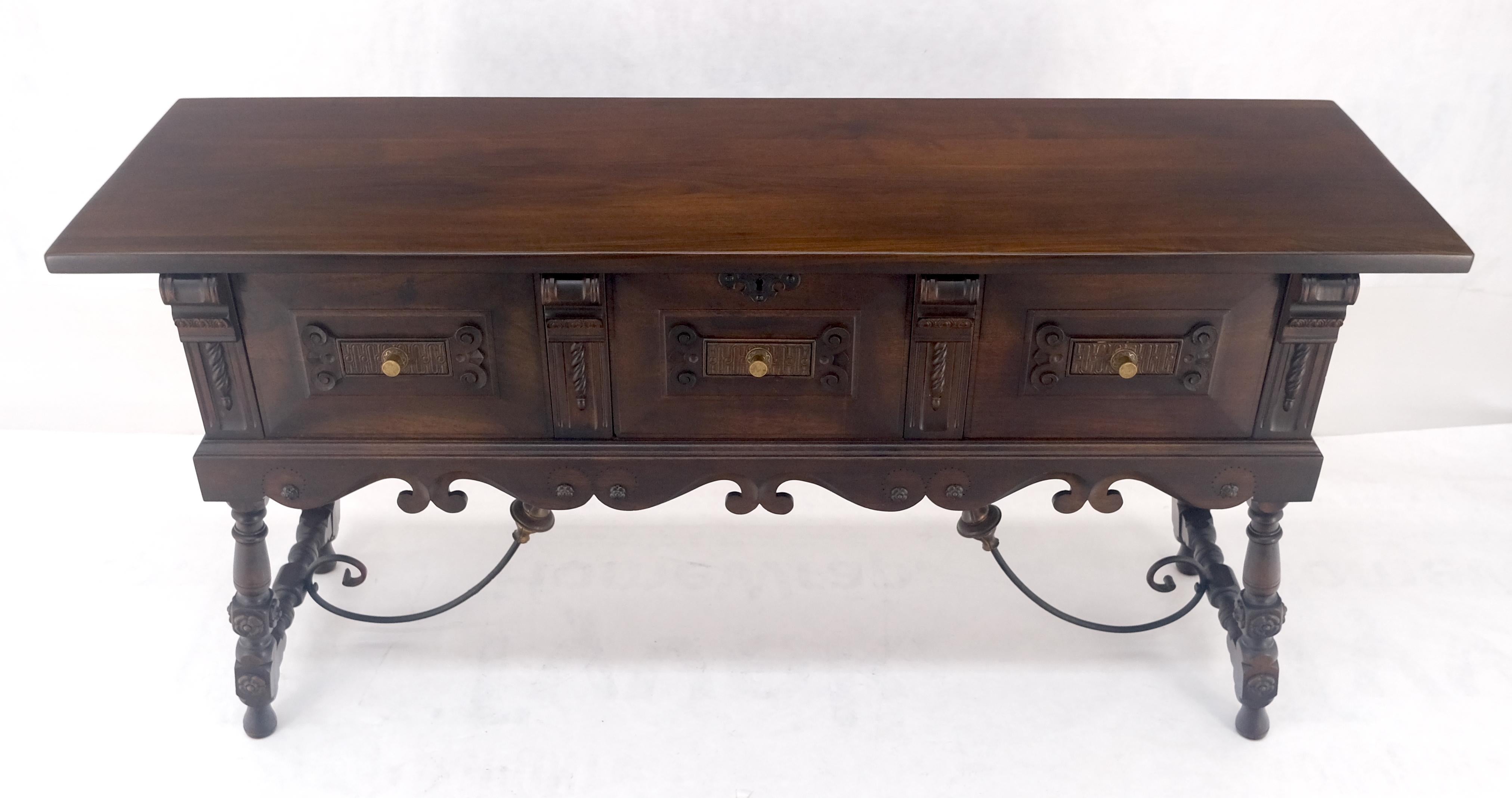 Americano Solido piano con base a cavalletto e 3 porte - Credenza Server Console Coloniale Spagnola MINT in vendita