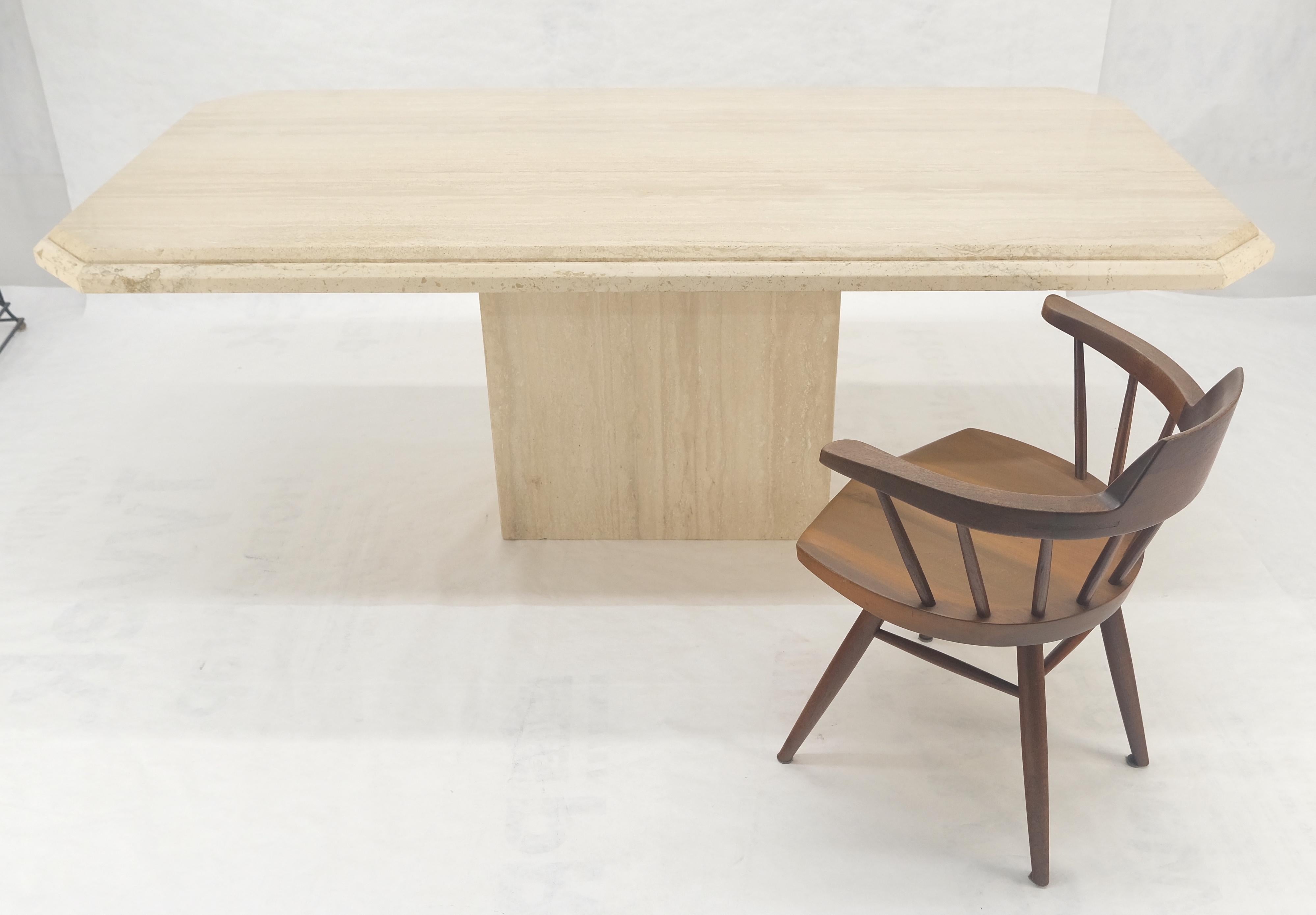 Travertin Table de salle à manger italienne 40x80 en travertin massif à pied unique MINT en vente