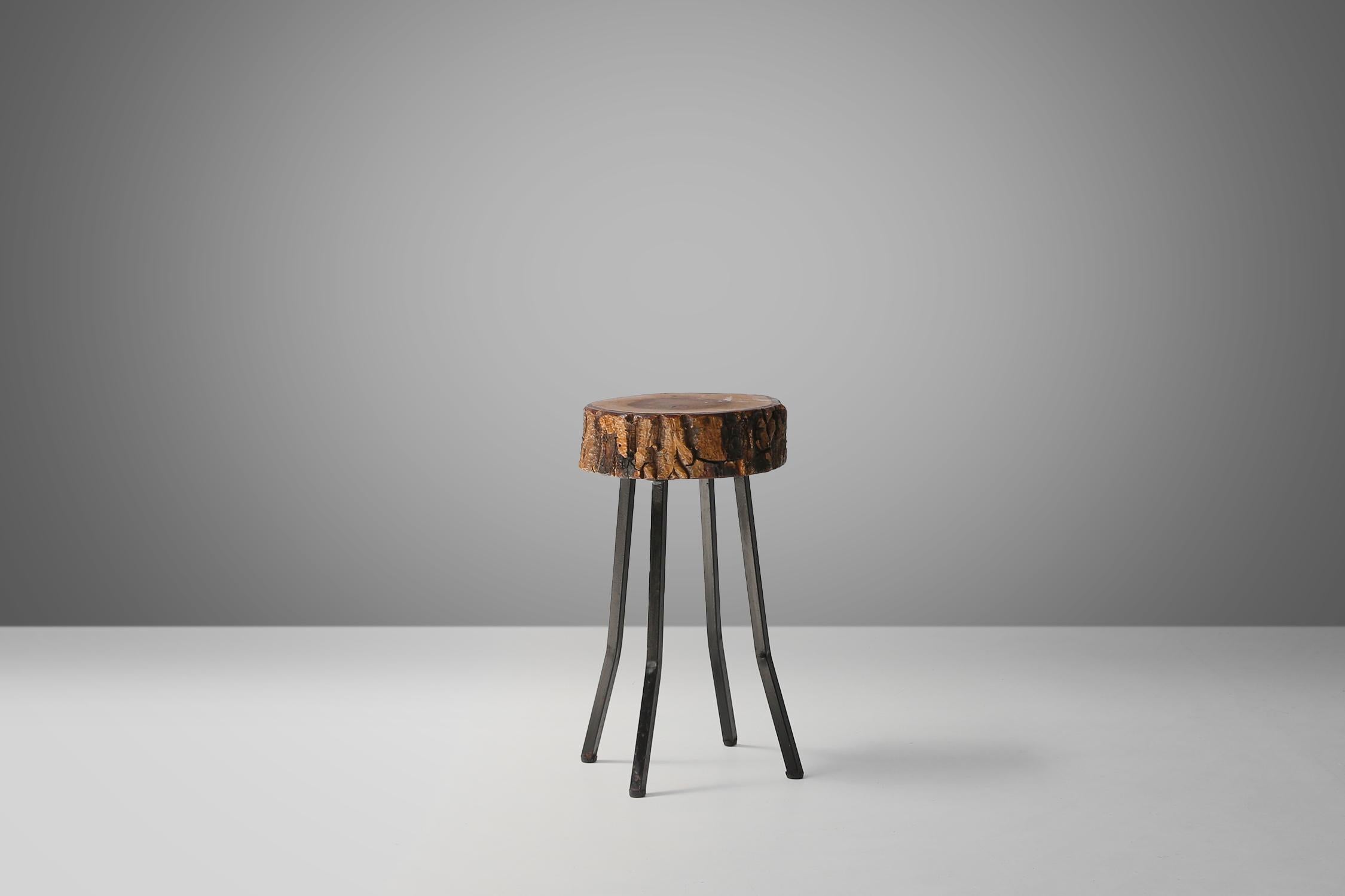 Solid tree trunk stool Ca.1940 For Sale 5