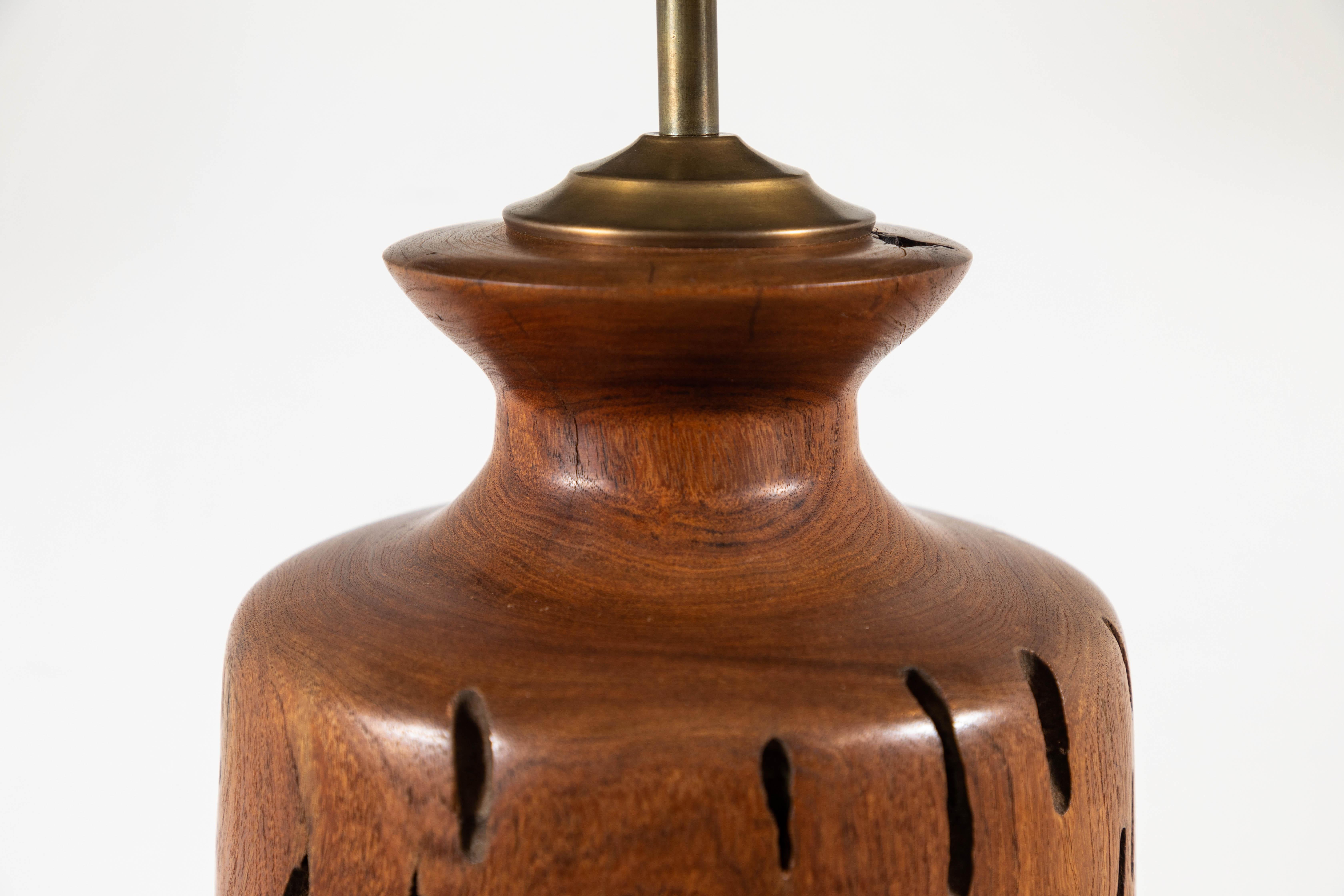 Solid Turned Walnut Wood Table Lamp In Good Condition In Los Angeles, CA