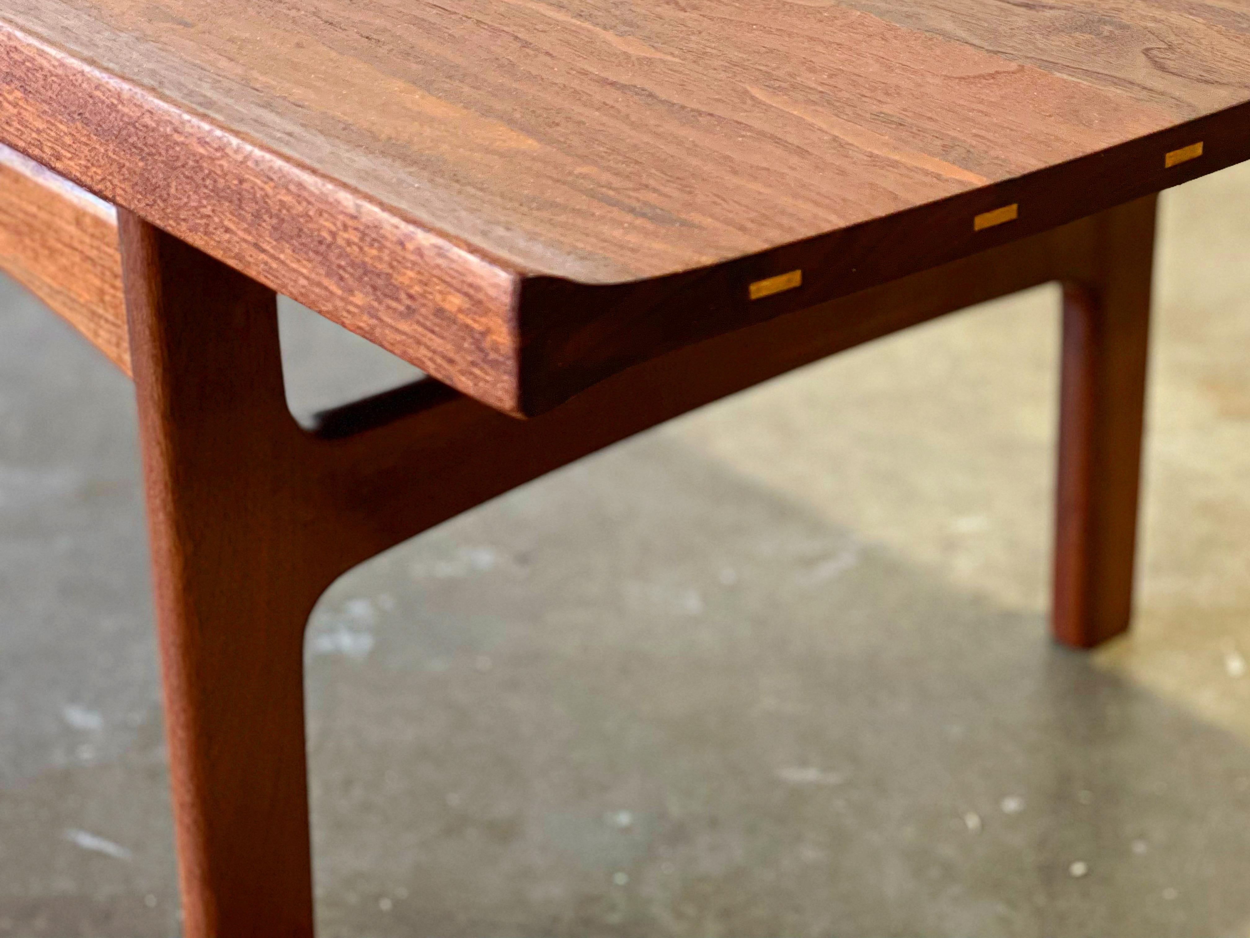 Solid Walnut Cocktail Table by Tove & Edvard Kindt-Larsen for Dux, Sweden, 1960s In Good Condition In Decatur, GA
