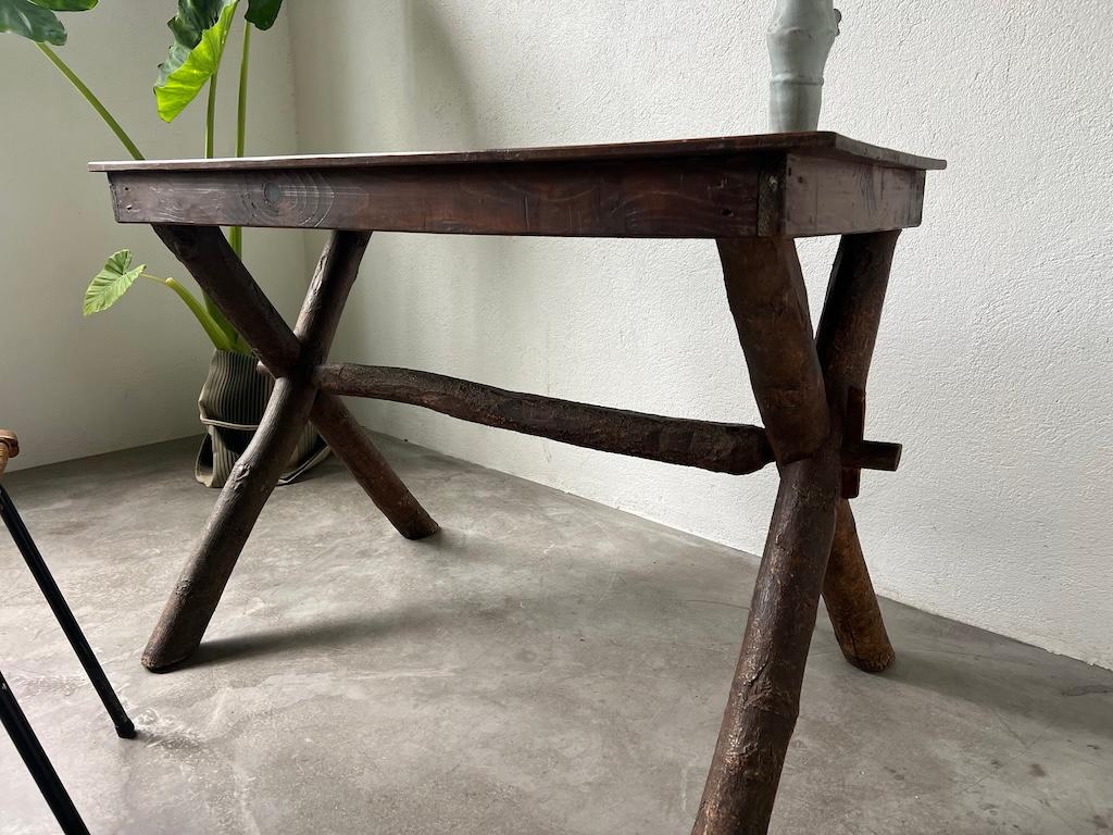 Solid walnut desk, popular art, France, Savoie, circa 1900 For Sale 7