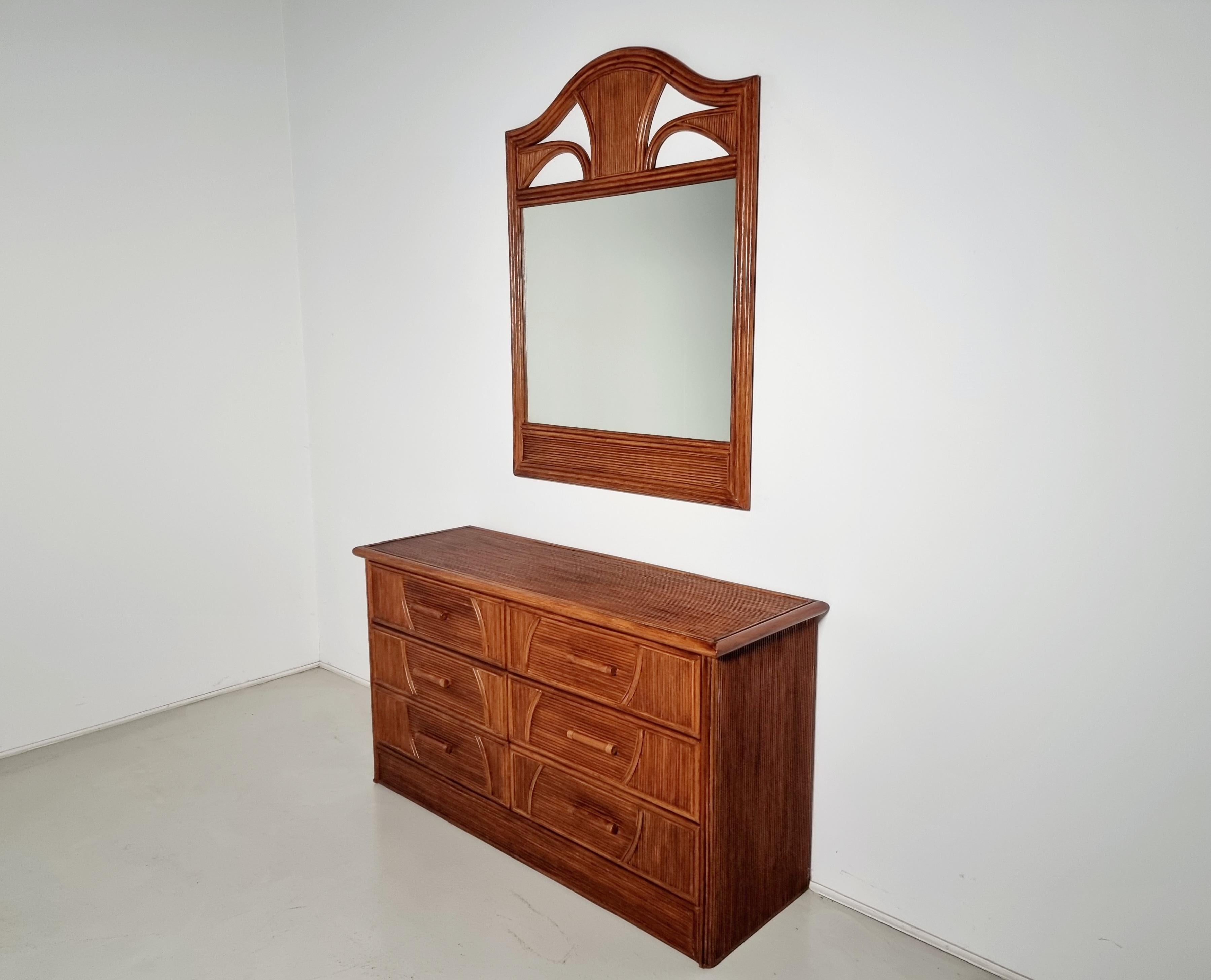 1970s dresser with mirror