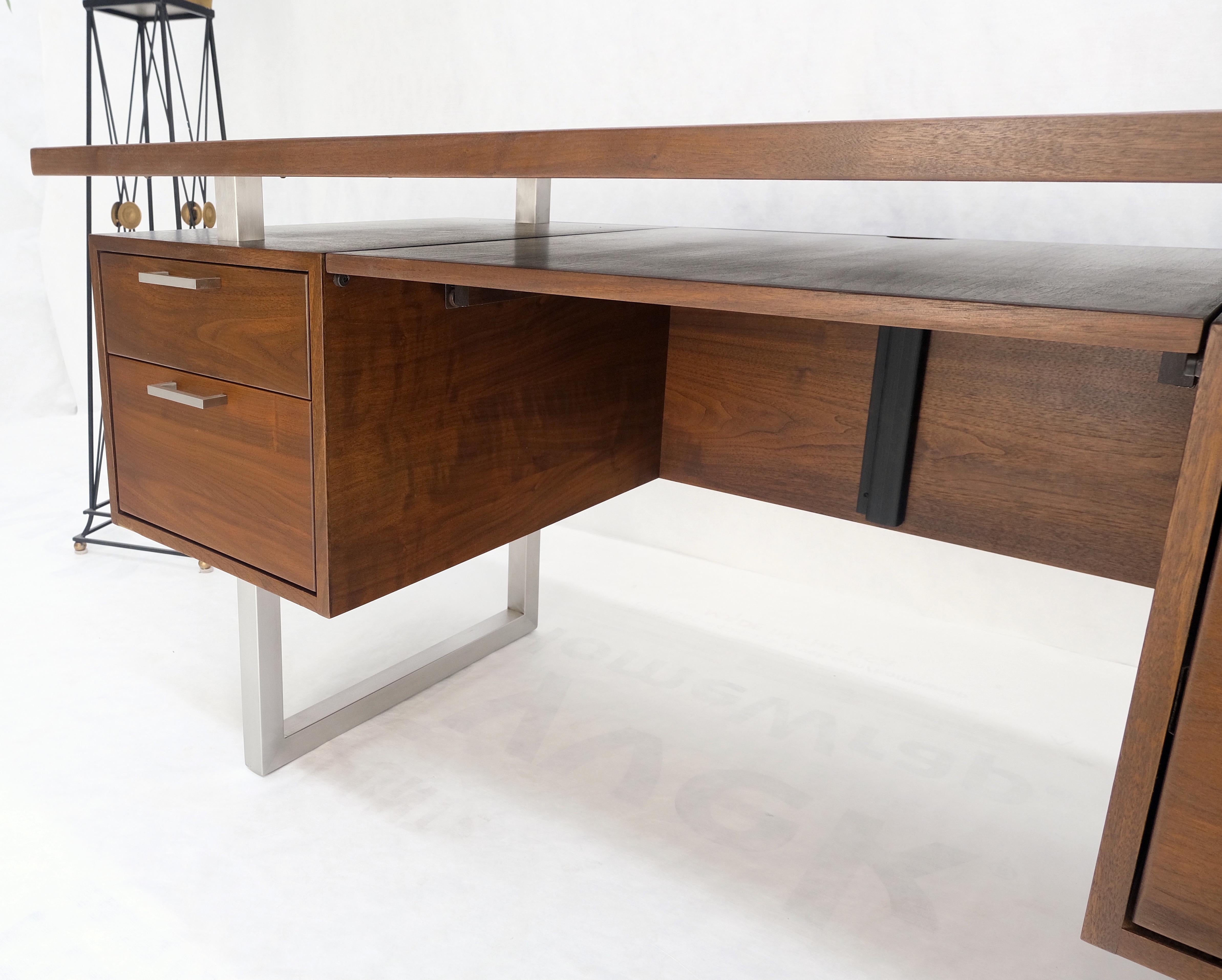 Solid Walnut Mid-Century Modern Floating Top All Restored Desk Table Mint! For Sale 8