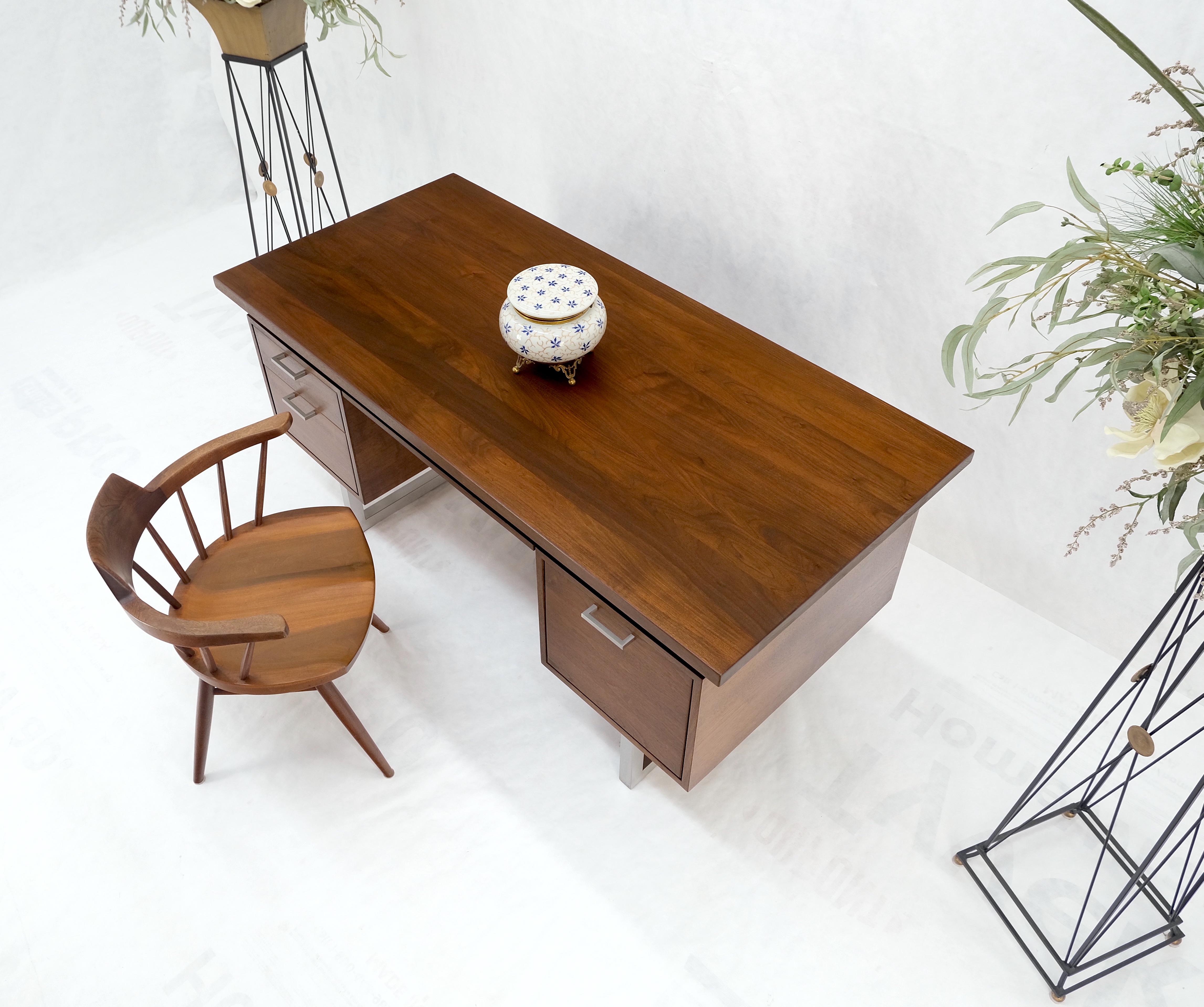 Solid Walnut Mid-Century Modern Floating Top All Restored Desk Table Mint! For Sale 1