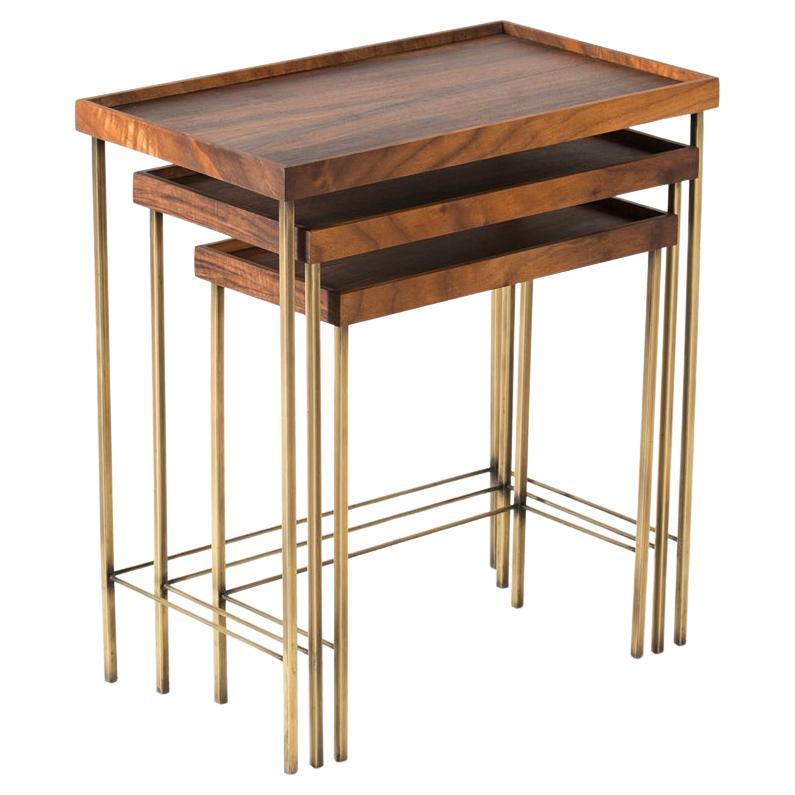 Nisttische aus massivem Nussbaumholz - EDGE AGED