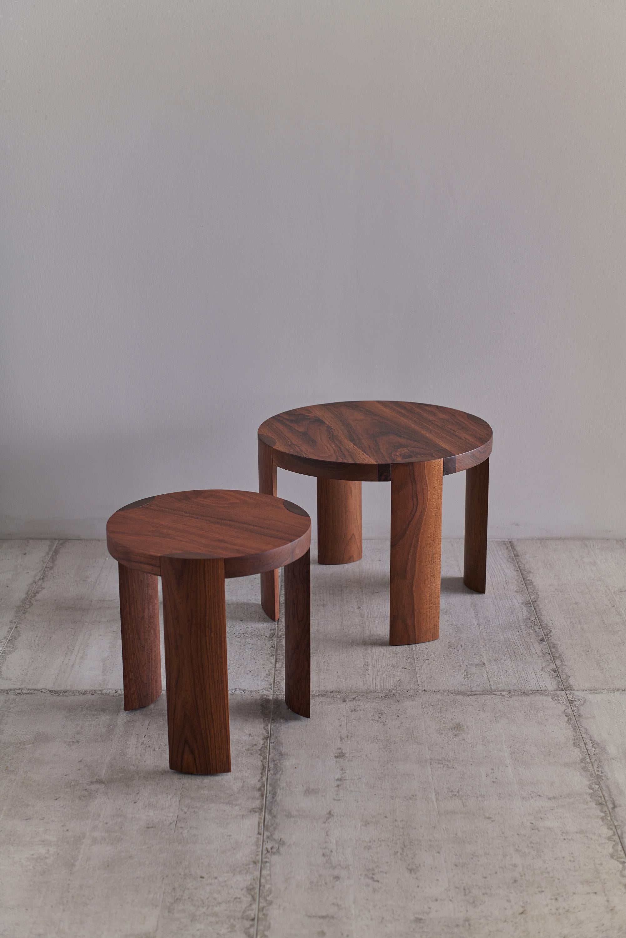 British Solid walnut Rota side table four legged in modernist style For Sale