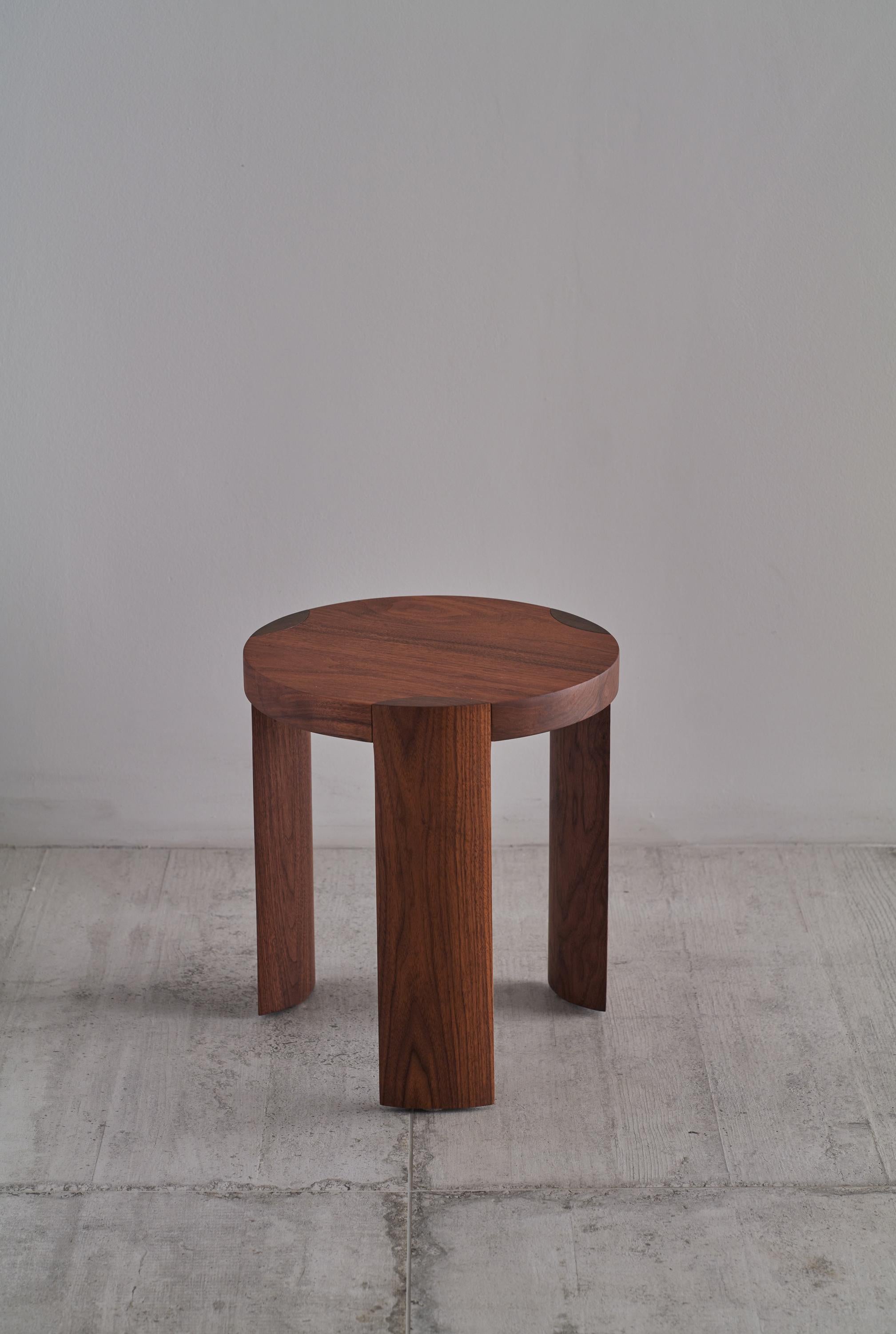 British Solid walnut Rota side table three legged in modernist style For Sale