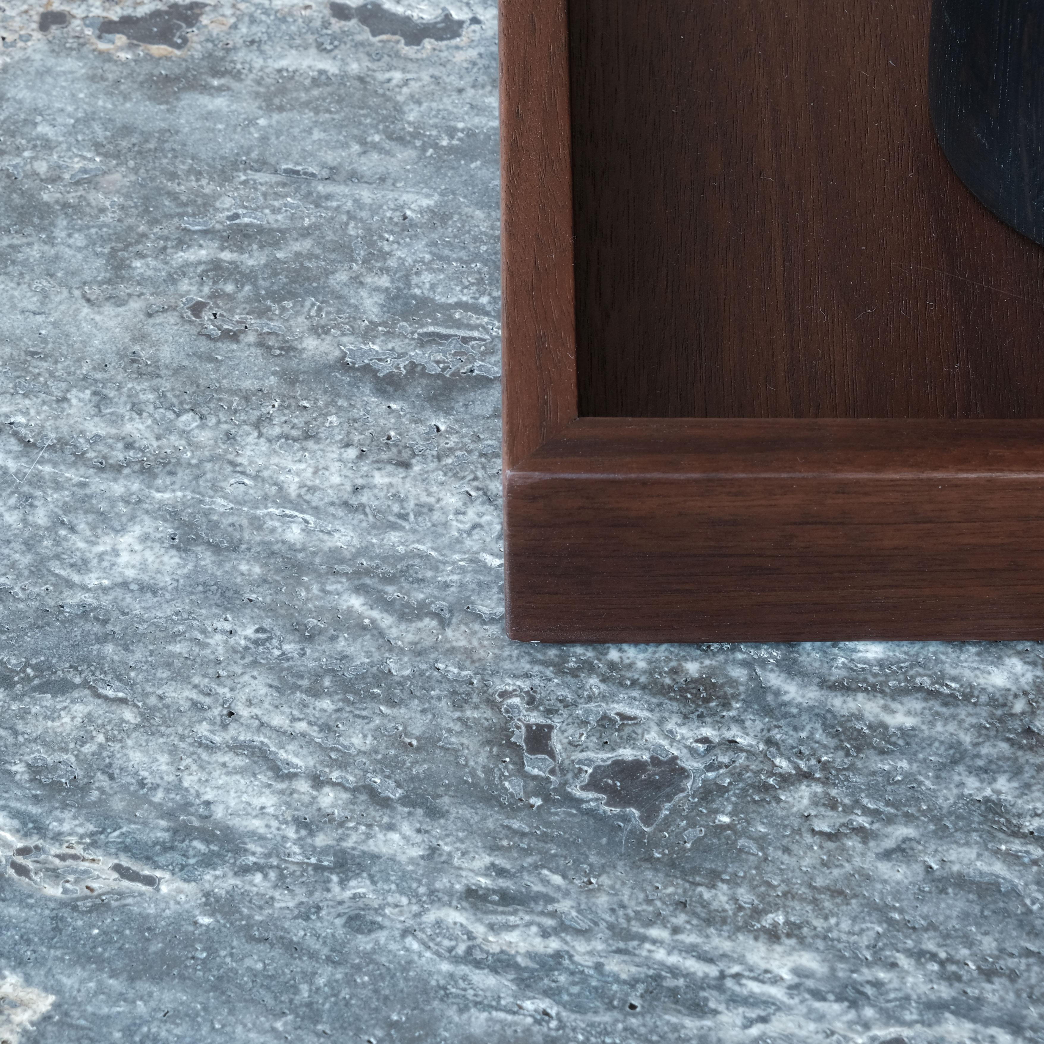 Serviertablett aus massivem Nussbaumholz - EDGE im Zustand „Neu“ im Angebot in İzmir, İzmir