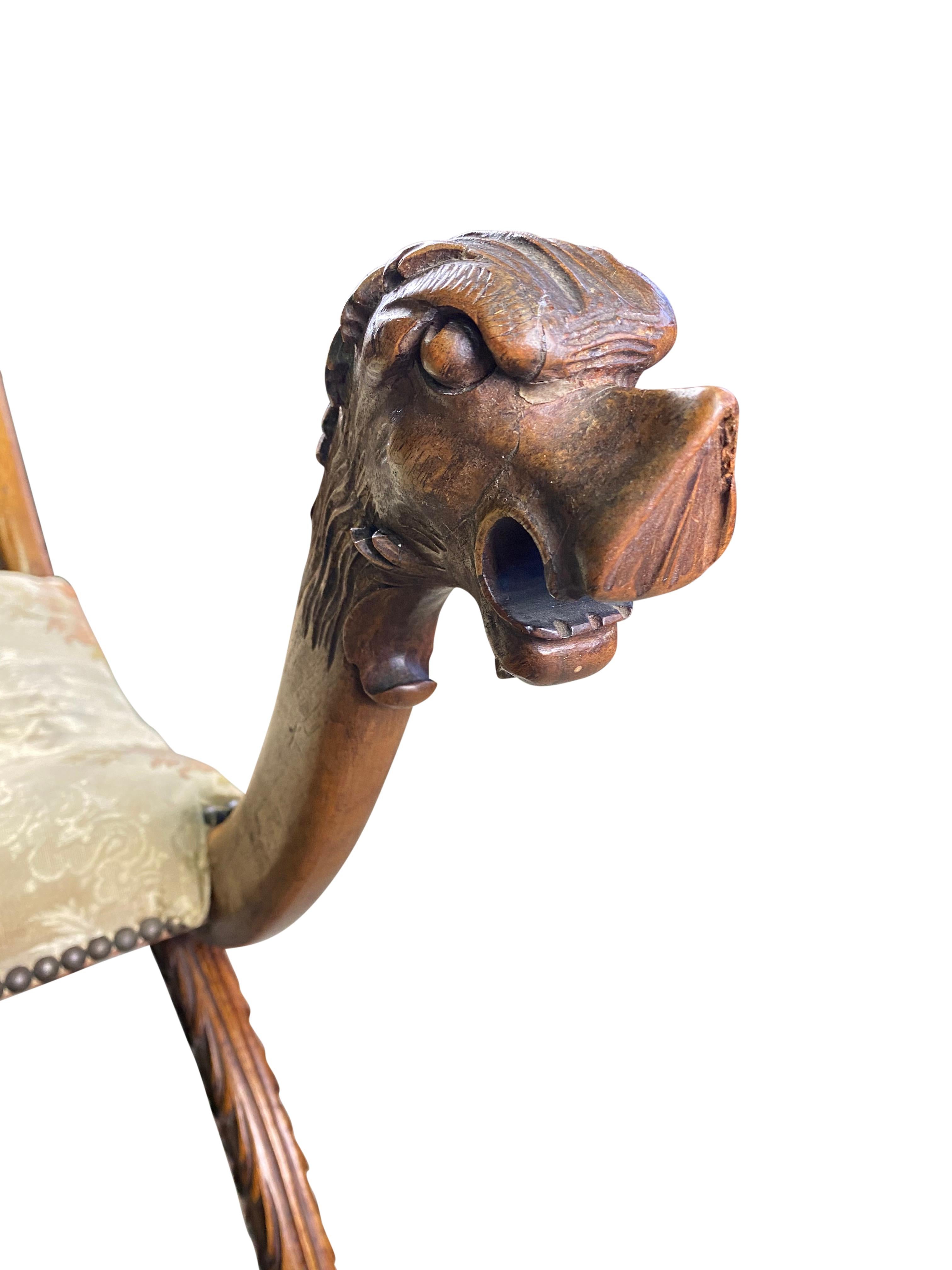 Solid Walnut Stool with Creature Heads, 18th Century For Sale 2