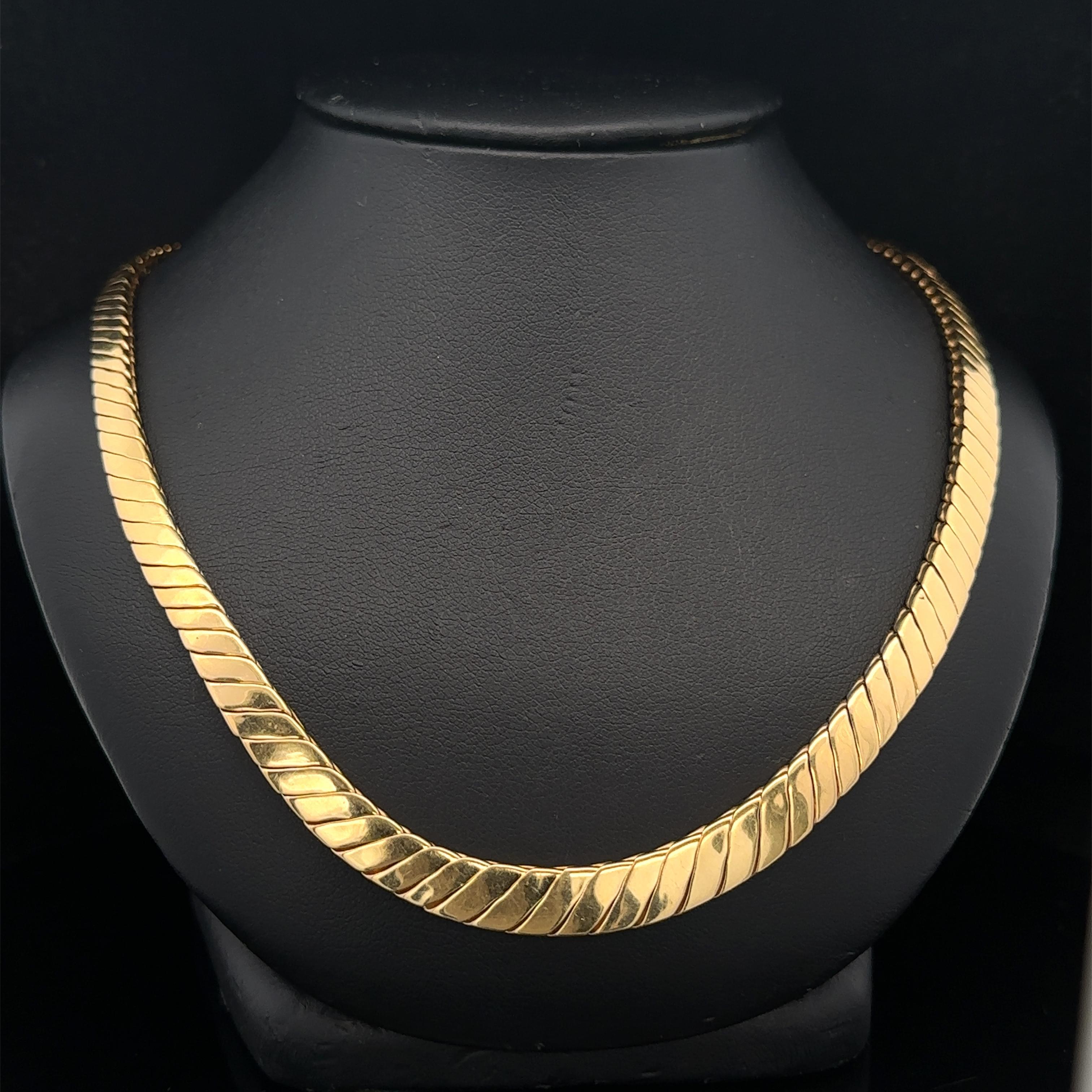 Collier à maillons plats gradués en or jaune 18 carats, Solid Well Made Bon état - En vente à Montclair, NJ