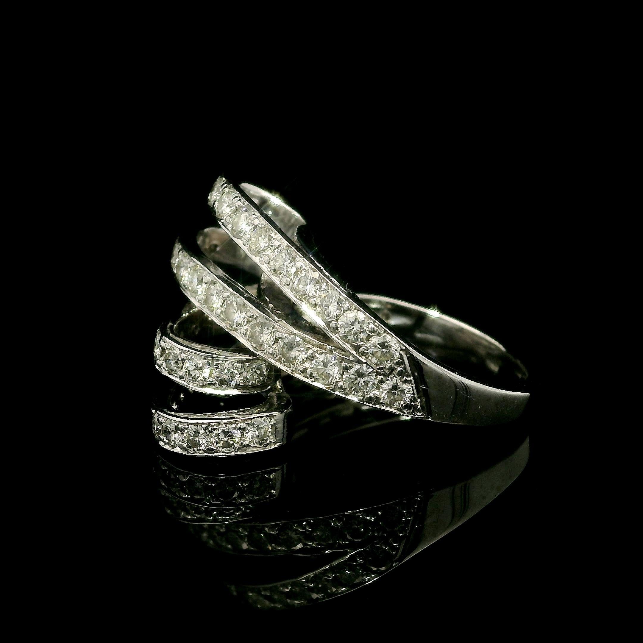 --Stone(s):--
(60) Natural Genuine Diamonds - Round Brilliant Cut - Pave Set - Fiery Very Nice Brilliant White Color - 1.50ctw (approx.)
Total Carat Weight: 1.50 (approx.)

Material: 14k Solid White Gold (tested) - Marked 750
Weight: 8.80 Grams
Ring