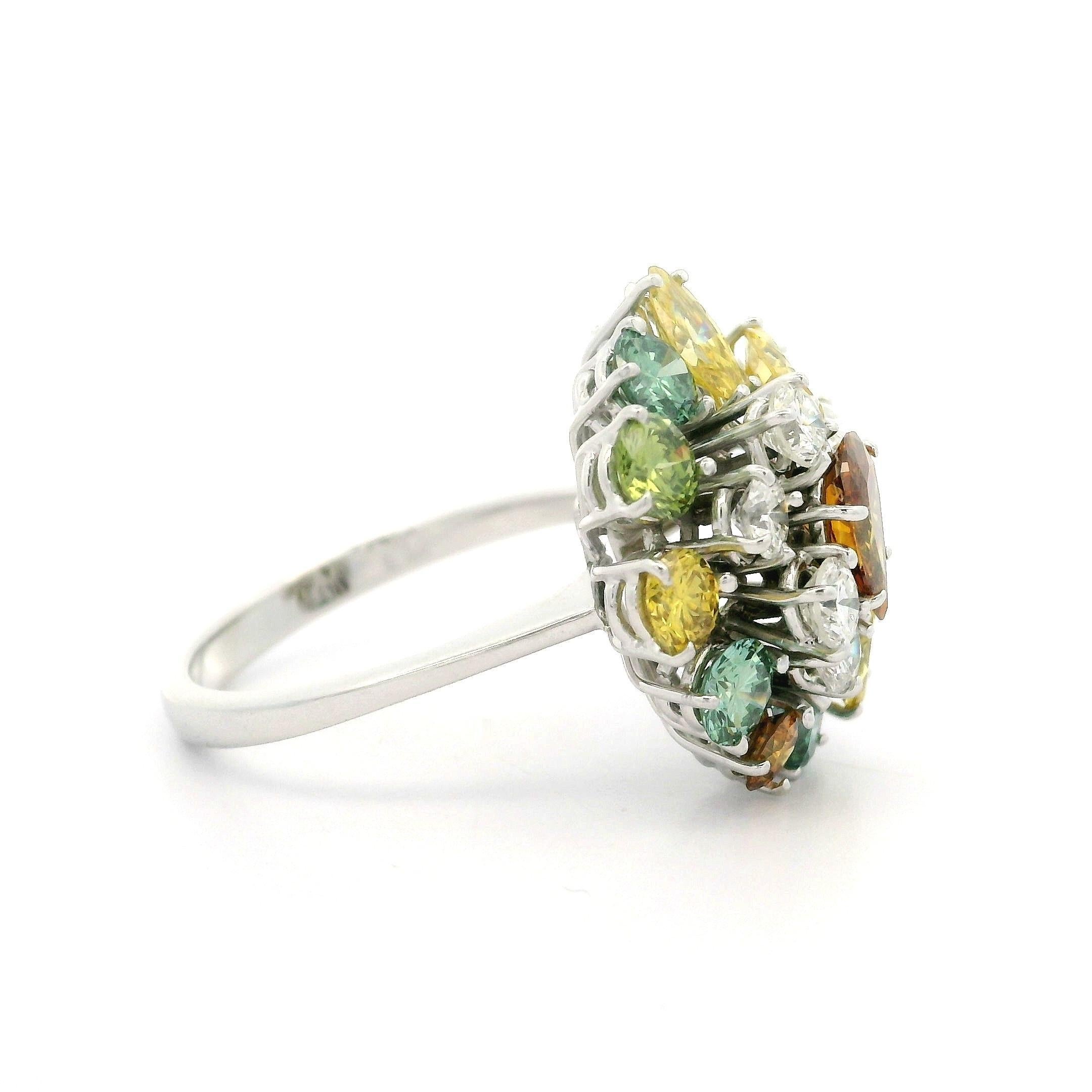 Solid White Gold 3.08ctw White & Colored Diamonds Cluster Cocktail Ring For Sale 3