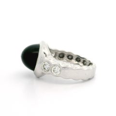 Solid White Gold Black Onyx & Bezel Diamond Scalloped Band Well Made Ring