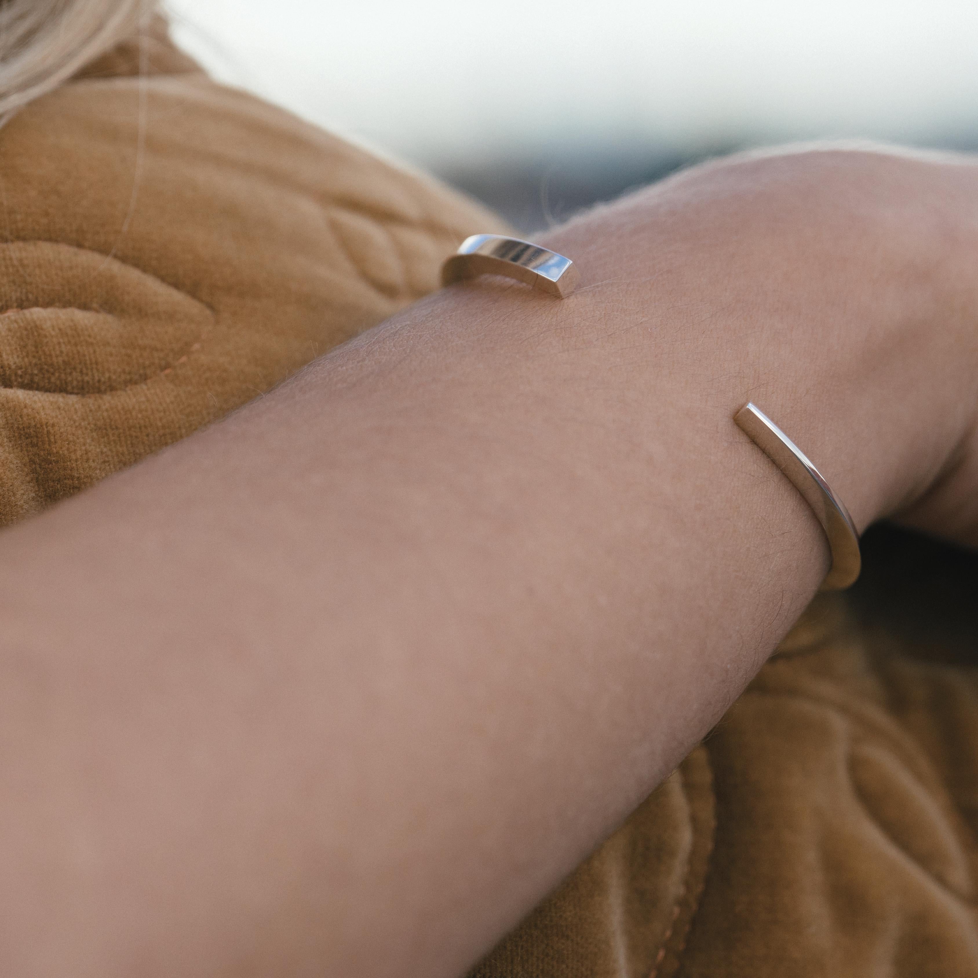 da uomo o donna Bracciale in oro bianco massiccio Flow Triangle to Square in vendita