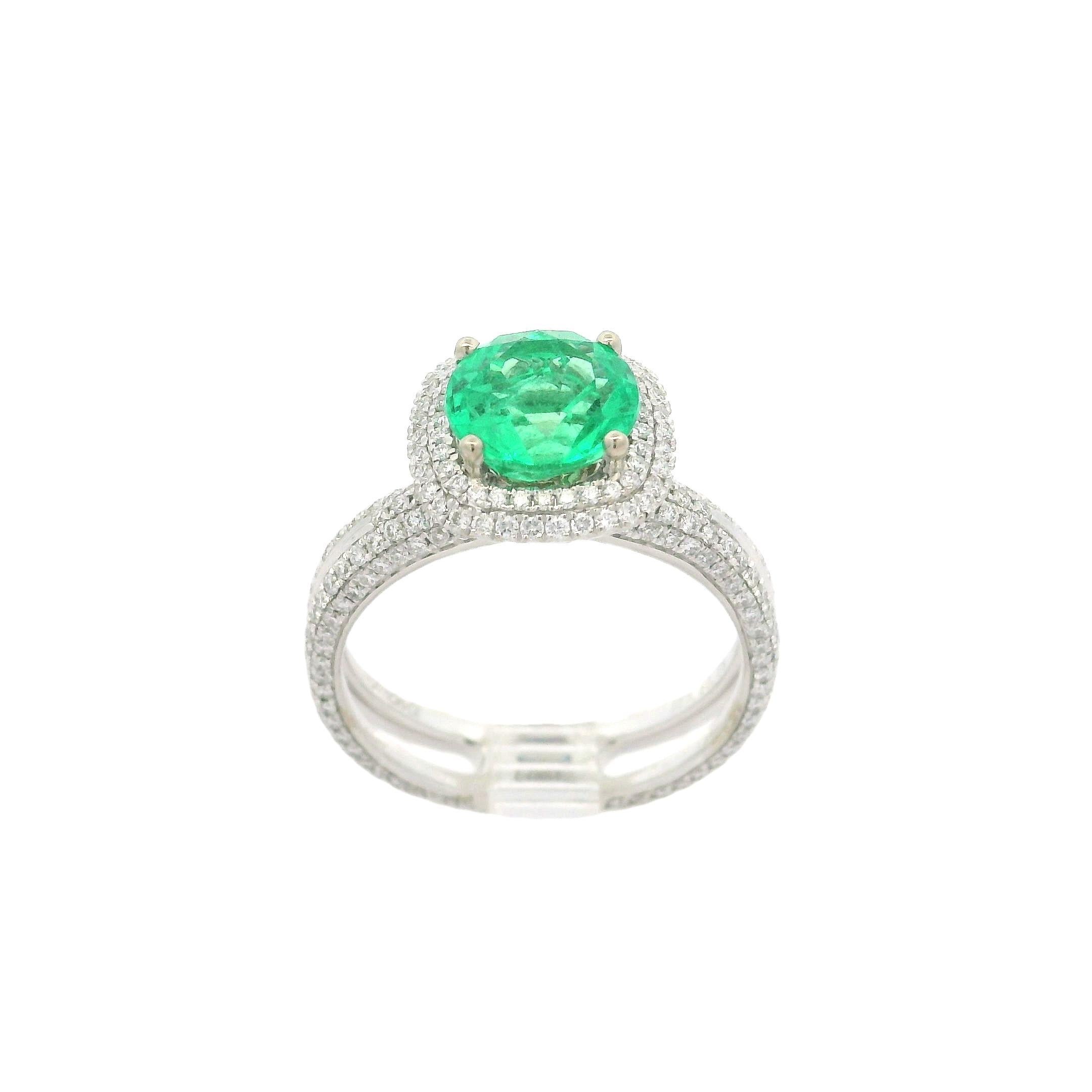 Anello in oro bianco massiccio GIA con smeraldo colombiano rotondo e diamante Simon G da 2,33 ct. in vendita 7
