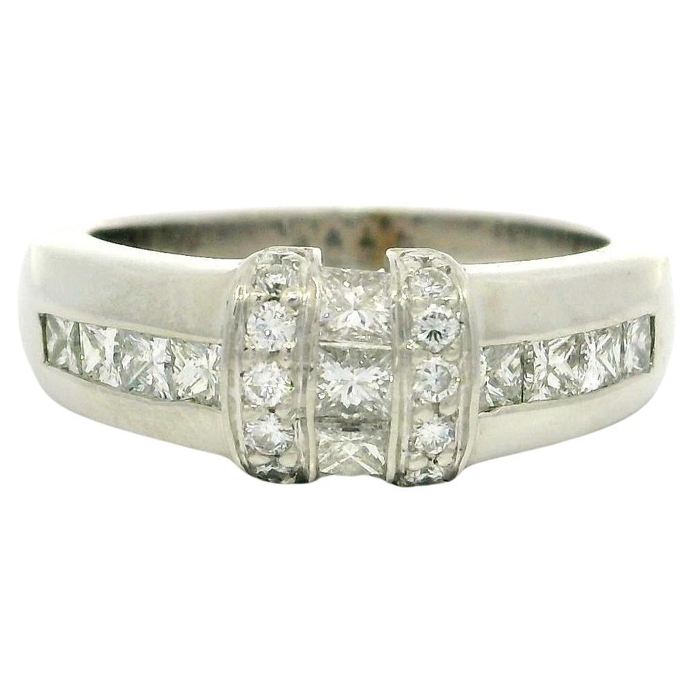 Anello con fibbia in oro bianco massiccio con diamante taglio principessa da 1,0ctw