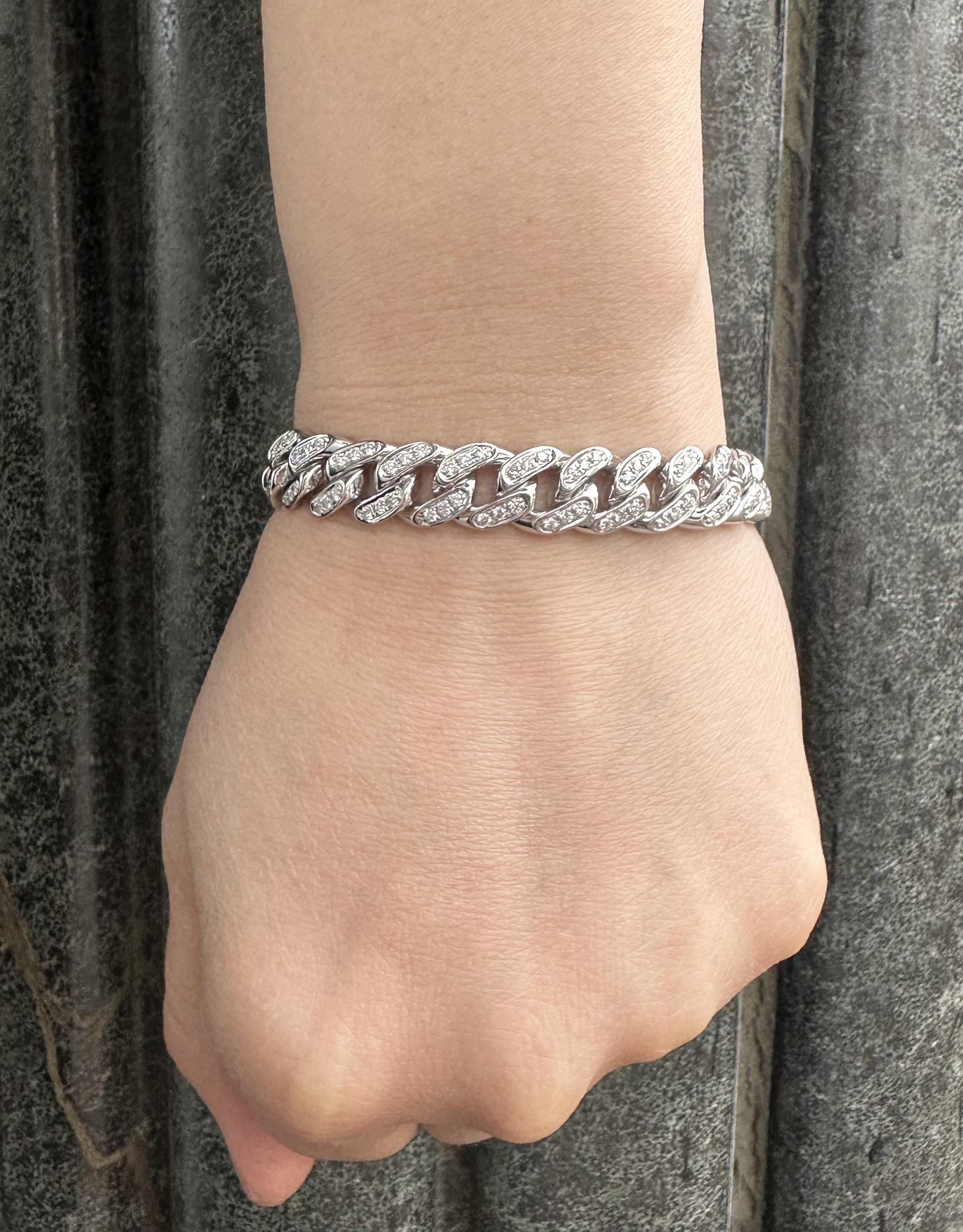 Pulsera de eslabones cubana de oro blanco macizo de alta calidad recubierta de diamantes de 3 ctw 5