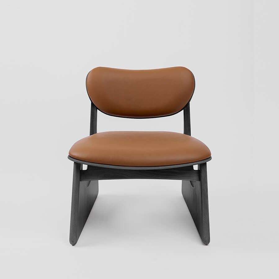 Solid Wood and Leather Tol Lounge Chair In New Condition For Sale In San Pedro Garza García, N.L.