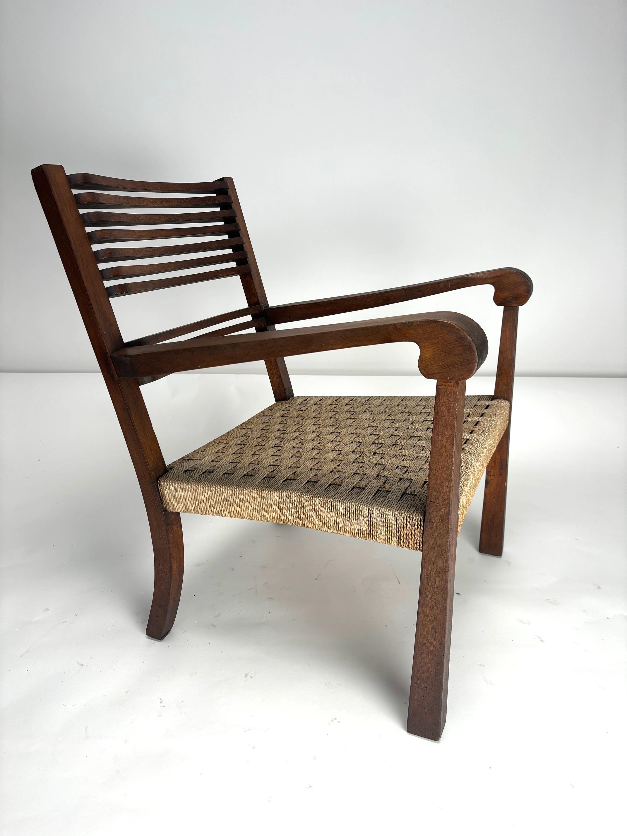 Poltrona in legno massiccio e corda, stile Giuseppe Pagano, Italia, anni '30 in vendita 5