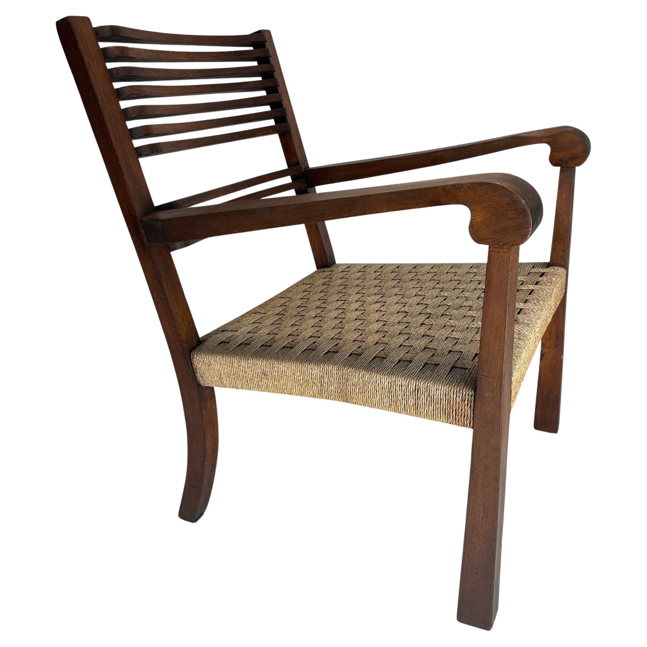 Poltrona in legno massiccio e corda, stile Giuseppe Pagano, Italia, anni '30 in vendita