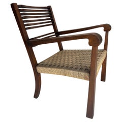Poltrona in legno massiccio e corda, stile Giuseppe Pagano, Italia, anni '30