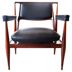 Fauteuil rare en bois massif de Moveis Ambiente, Brésil, années 1960