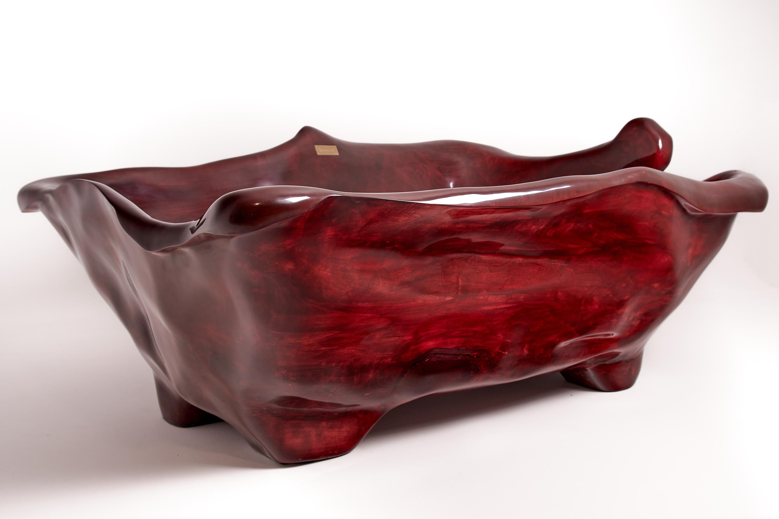 Cheminée sculptée dans une seule pièce de bois, entièrement fonctionnelle, Logniture en vente 1