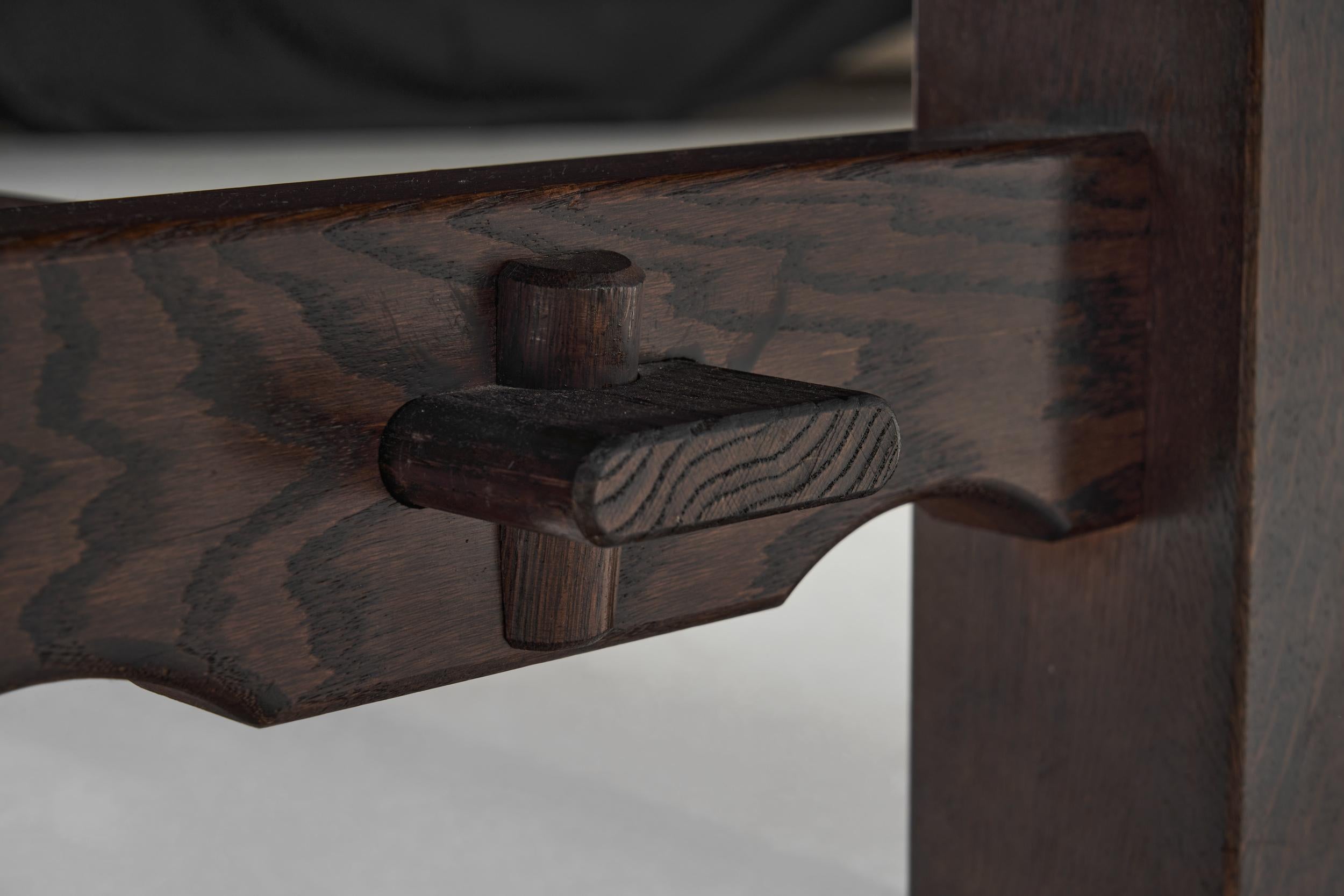 Table de salle à manger brutaliste, Europe 20ème siècle en vente 7