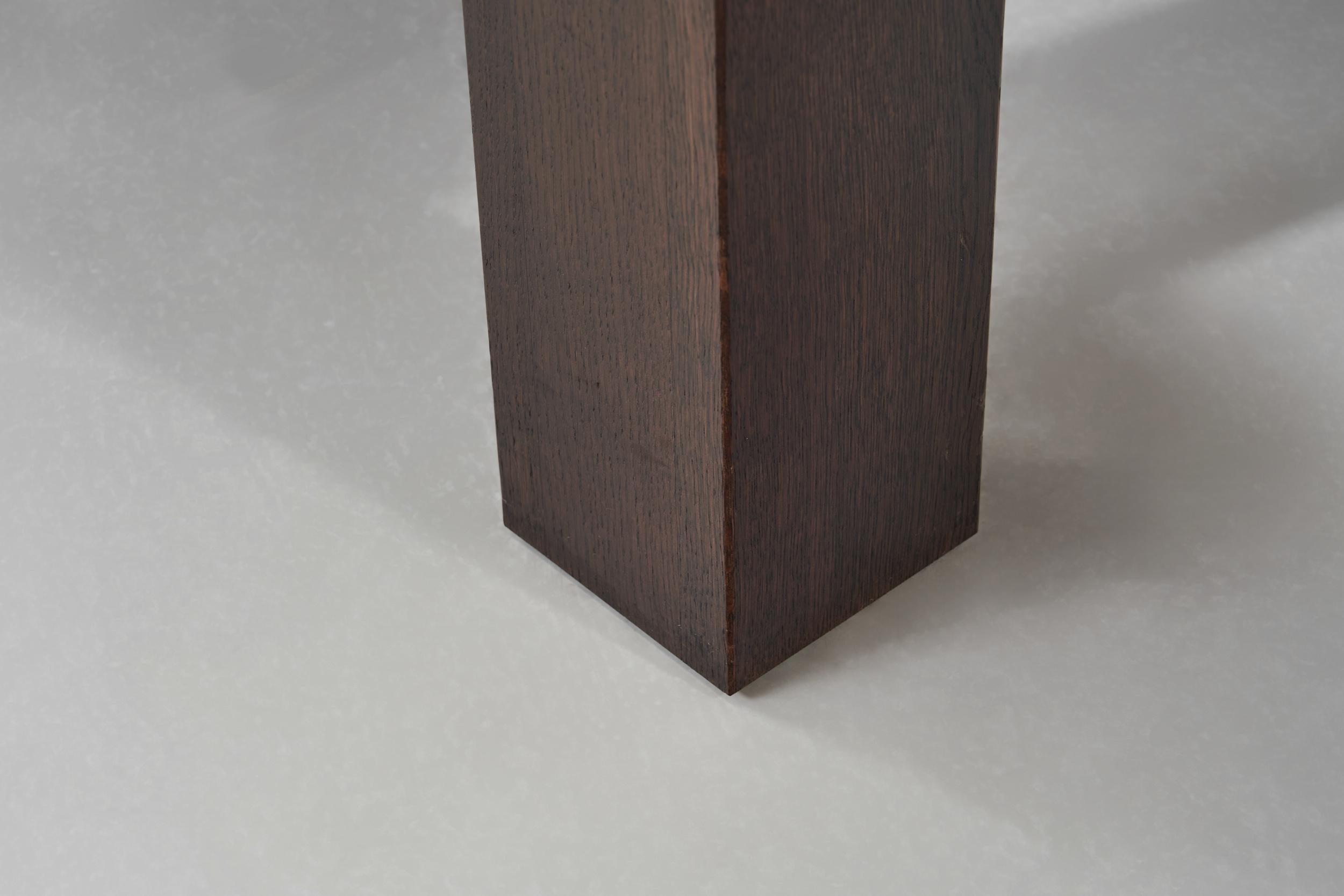 Table de salle à manger brutaliste, Europe 20ème siècle en vente 11