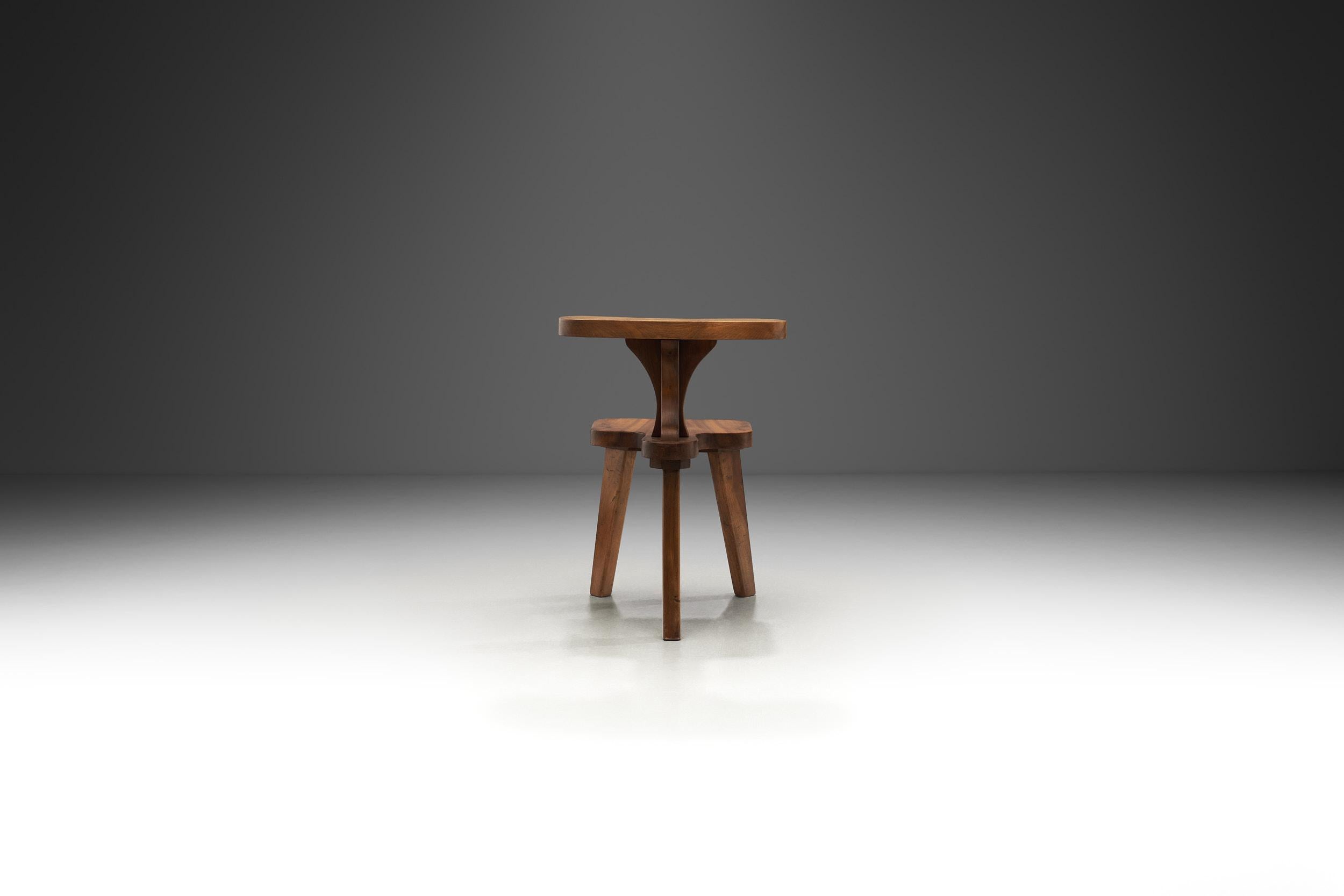 Chaise de fumeur brutaliste en Wood Wood, The Netherlands ca 1950s Bon état à Utrecht, NL