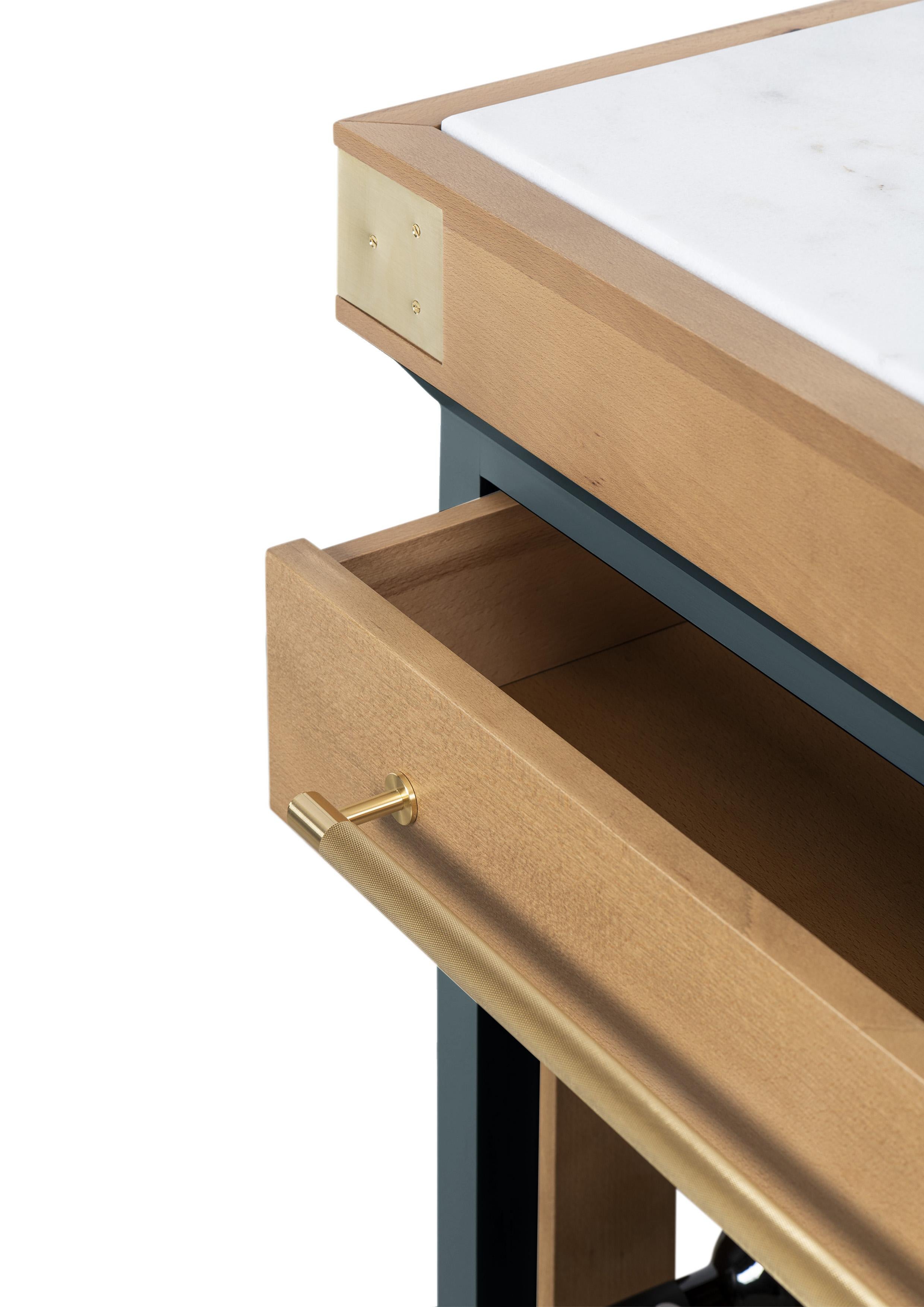 Fait main Table de travail en Wood Wood avec support à vin End-Grain Top par De Kercoet en vente