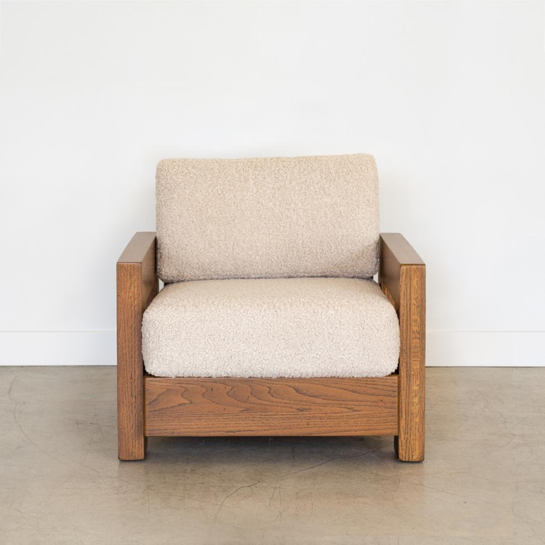 Solid Wood Club Chair In Good Condition For Sale In Los Angeles, CA