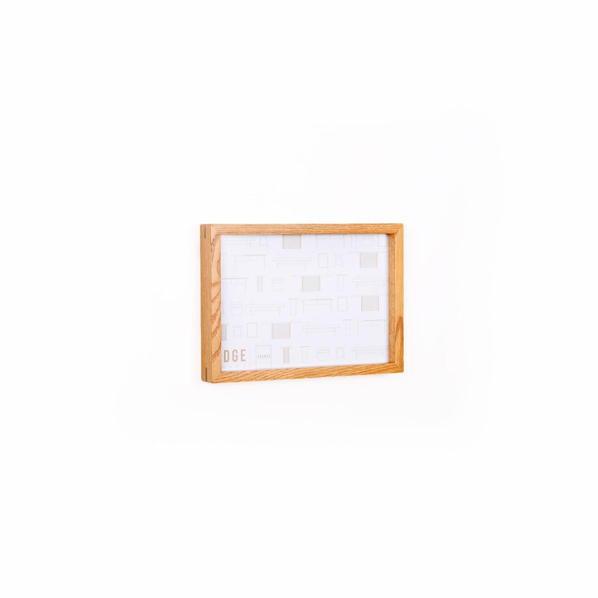 Marco decorativo de madera maciza, roble - EDGE - 23x32 Hecho a mano en venta