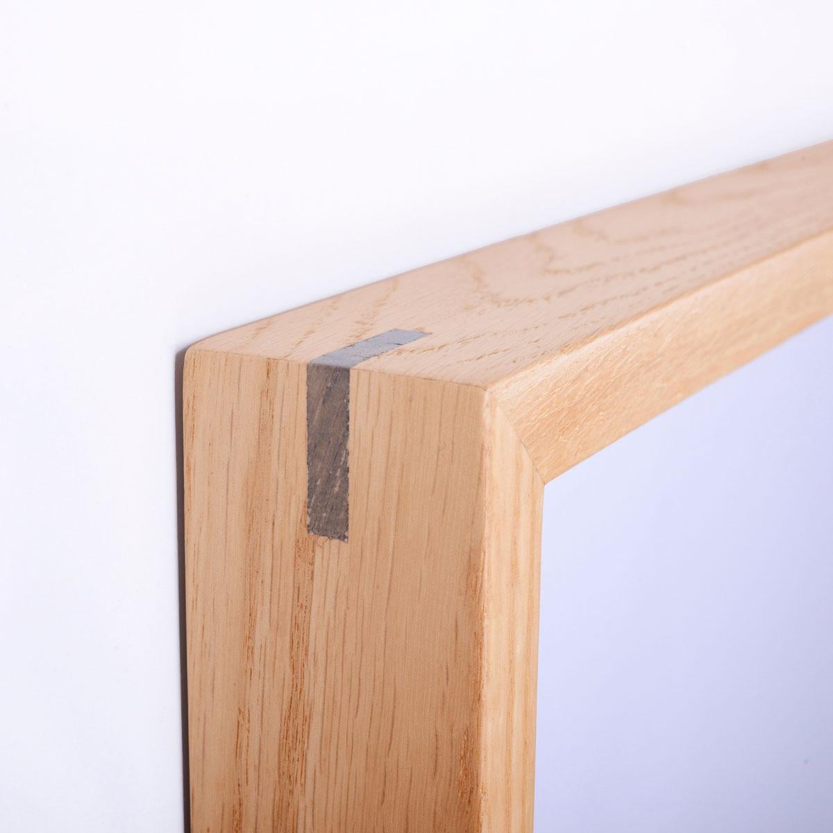 Marco decorativo de madera maciza, roble - EDGE Hecho a mano en venta