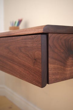 Escritorio flotante de madera maciza - Hecho a mano en Canadá por Le Tenon & la Mortaise